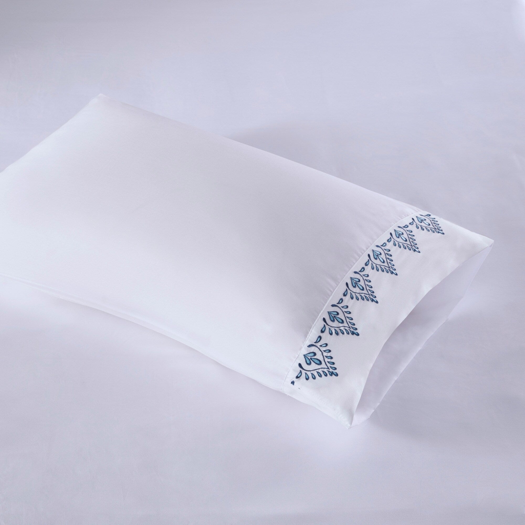 Ensemble de draps 4 pièces en microfibre brodée Madison Park