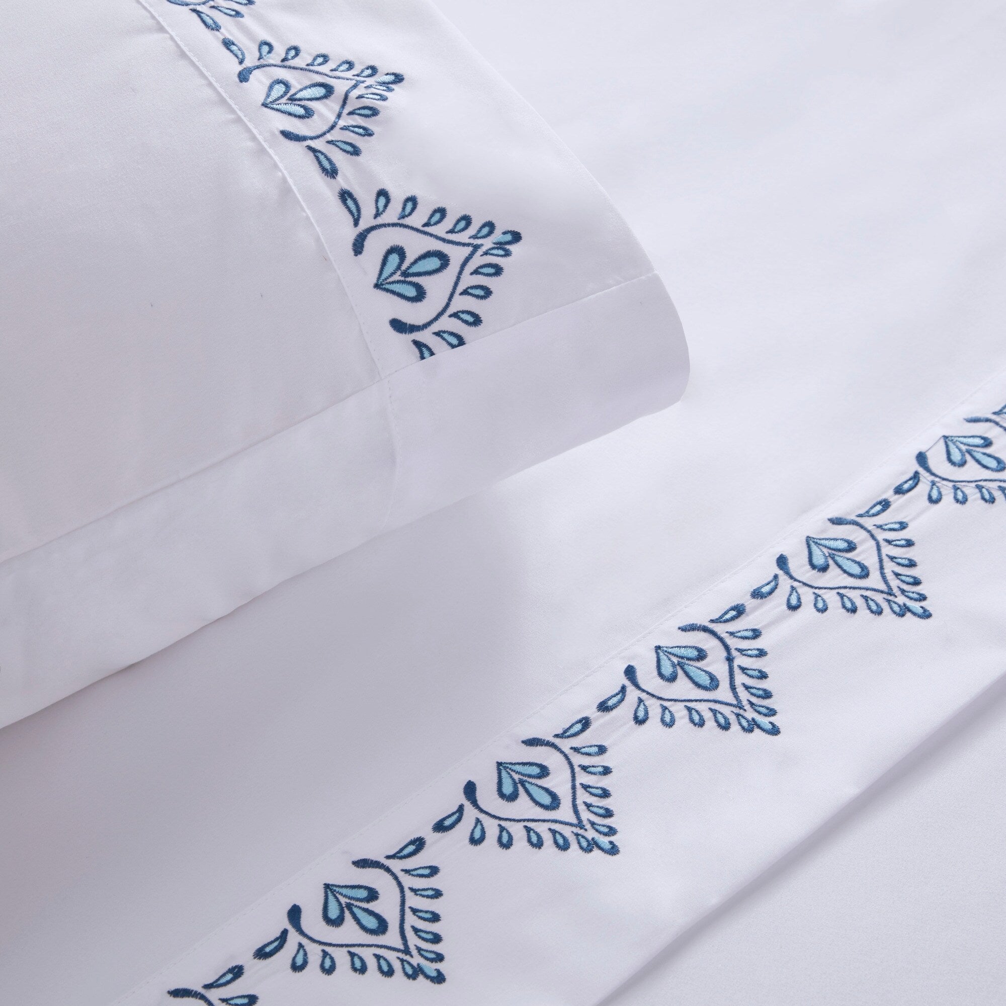 Ensemble de draps 4 pièces en microfibre brodée Madison Park