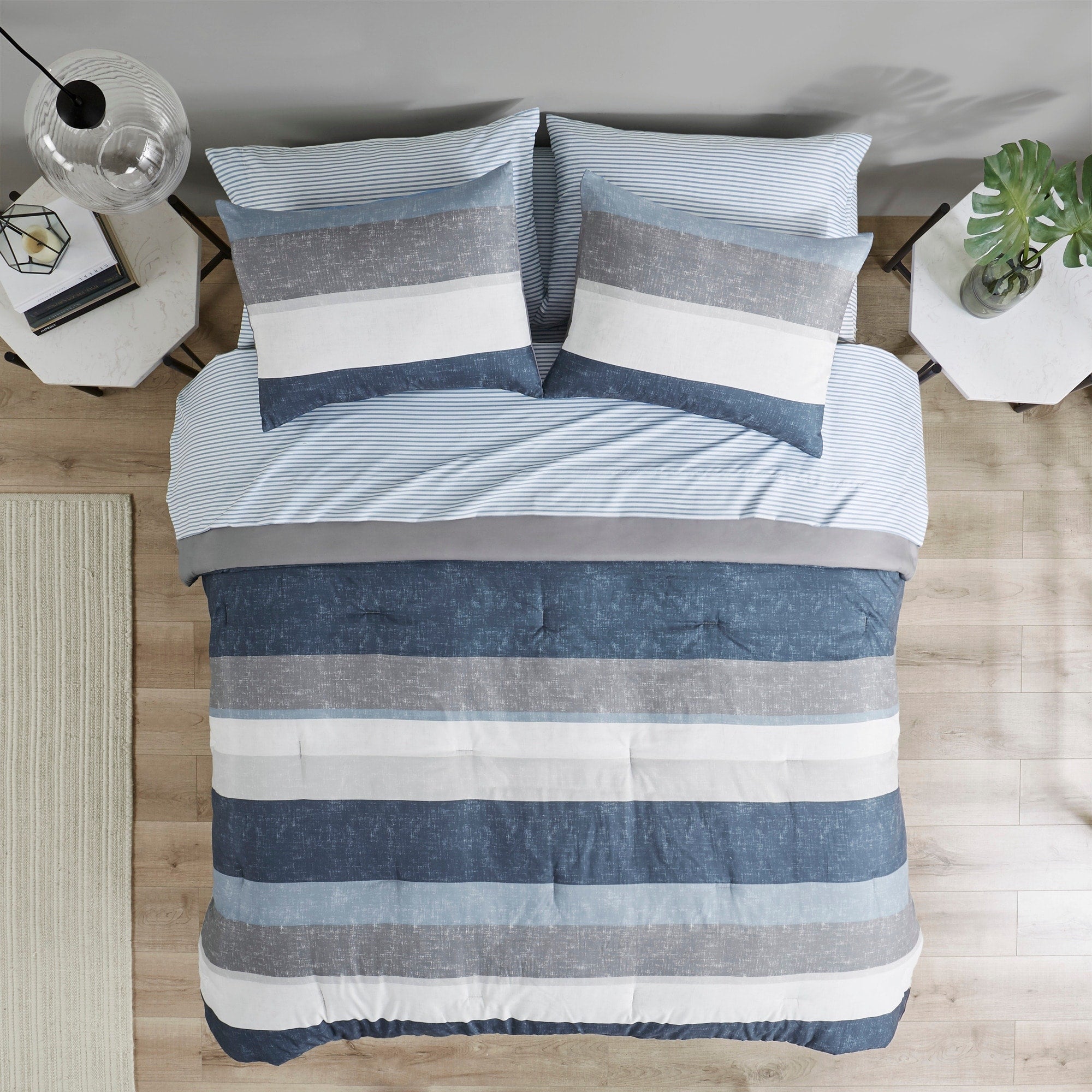Parure de lit Madison Park Essentials Deacon avec couette et draps
