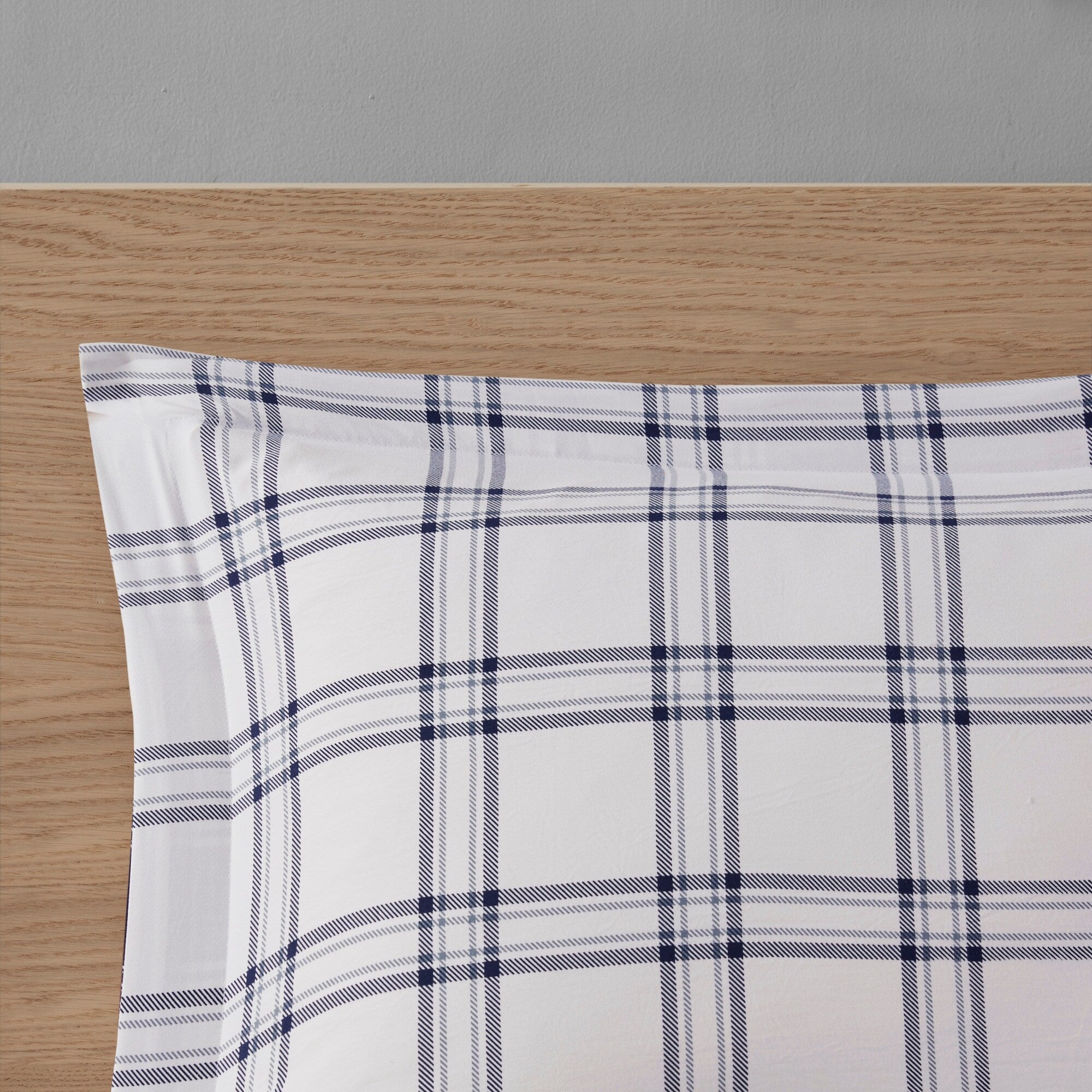 Parure de lit réversible Madison Park Essentials Paton bleu marine avec draps