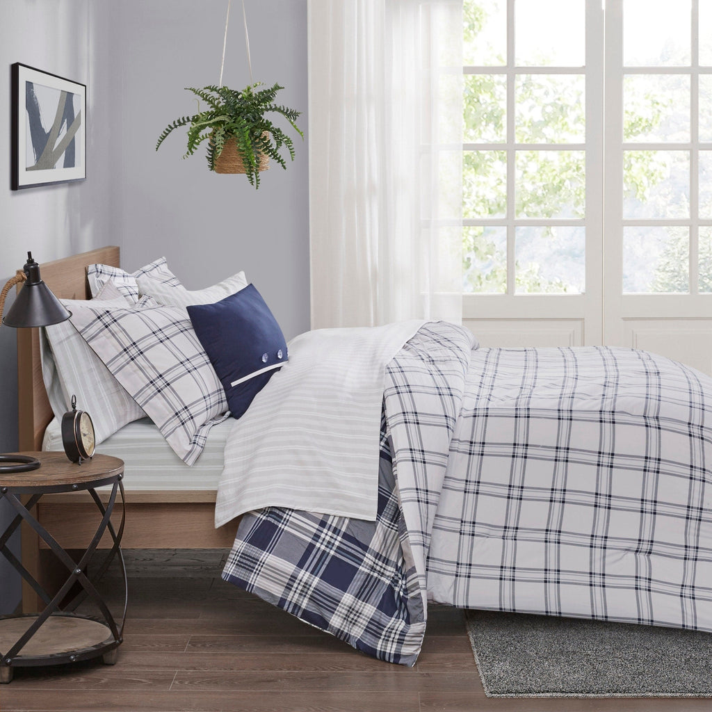 Parure de lit réversible Madison Park Essentials Paton bleu marine avec draps
