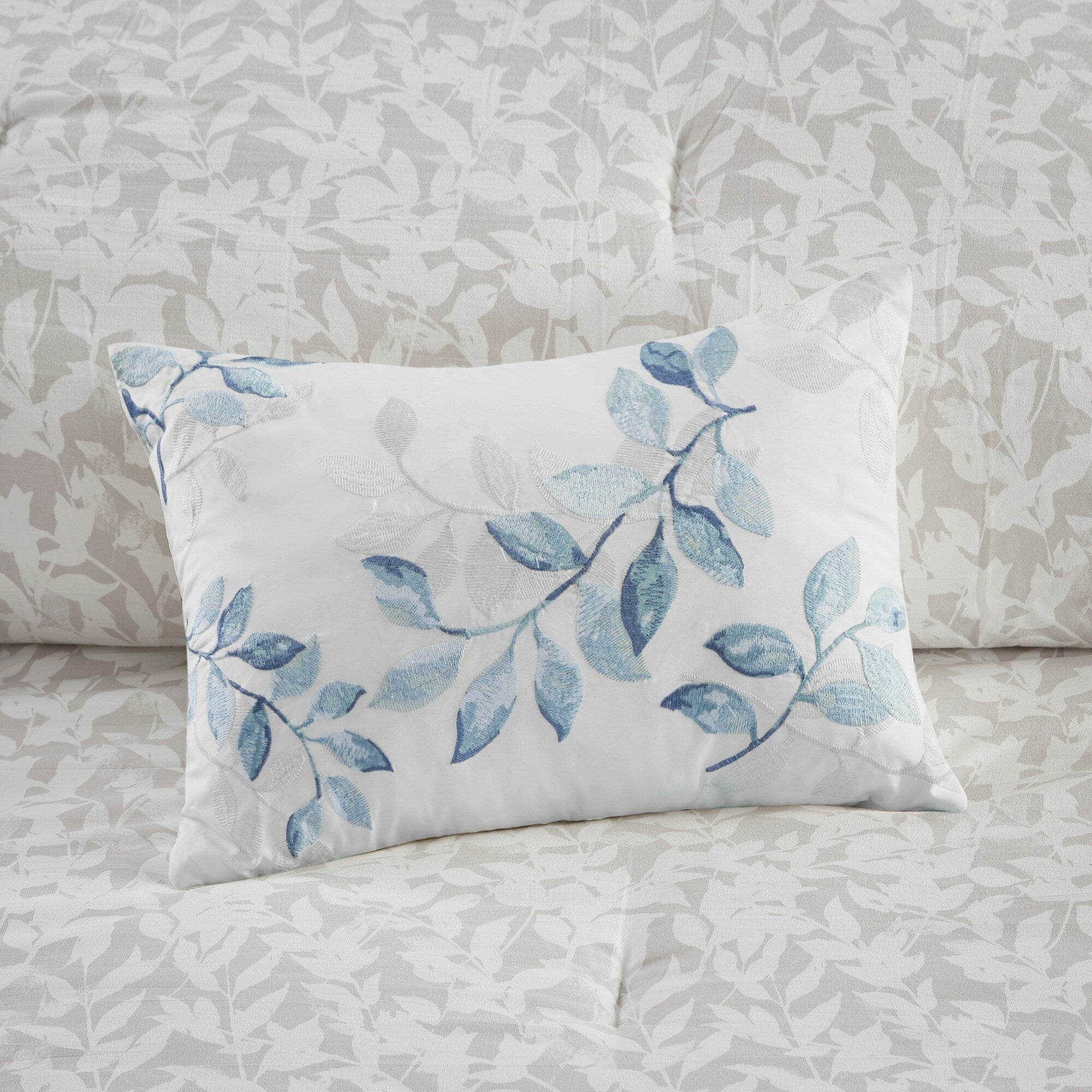 Parure de lit réversible Madison Park Essentials Thelma avec draps