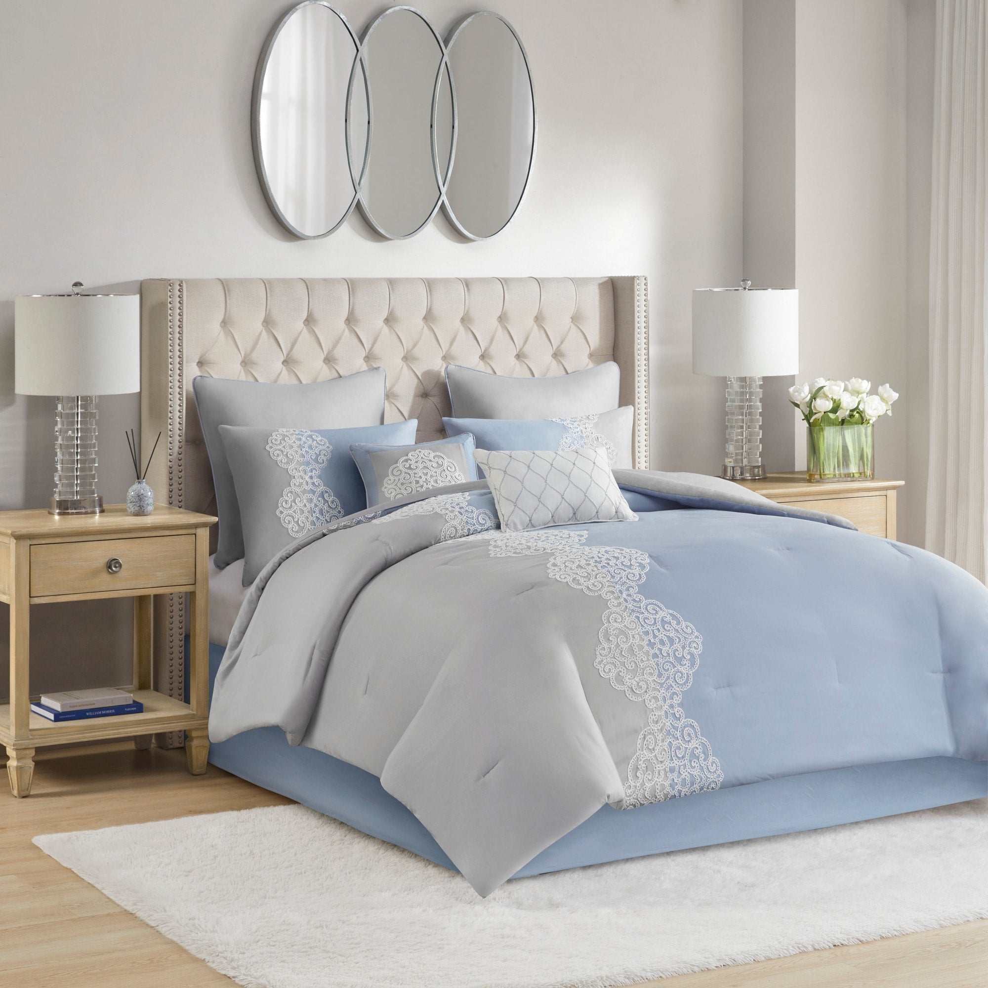 Parure de lit Madison Park Vera en microfibre brodée 8 pièces