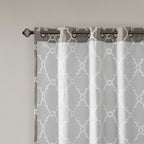 Panneau de rideau simple à œillets et imprimé fretwork Madison Park Westmont