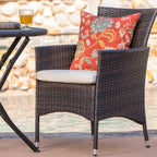Ensemble de salle à manger bistro rond Malaga 3 pièces en osier avec coussins par Christopher Knight Home