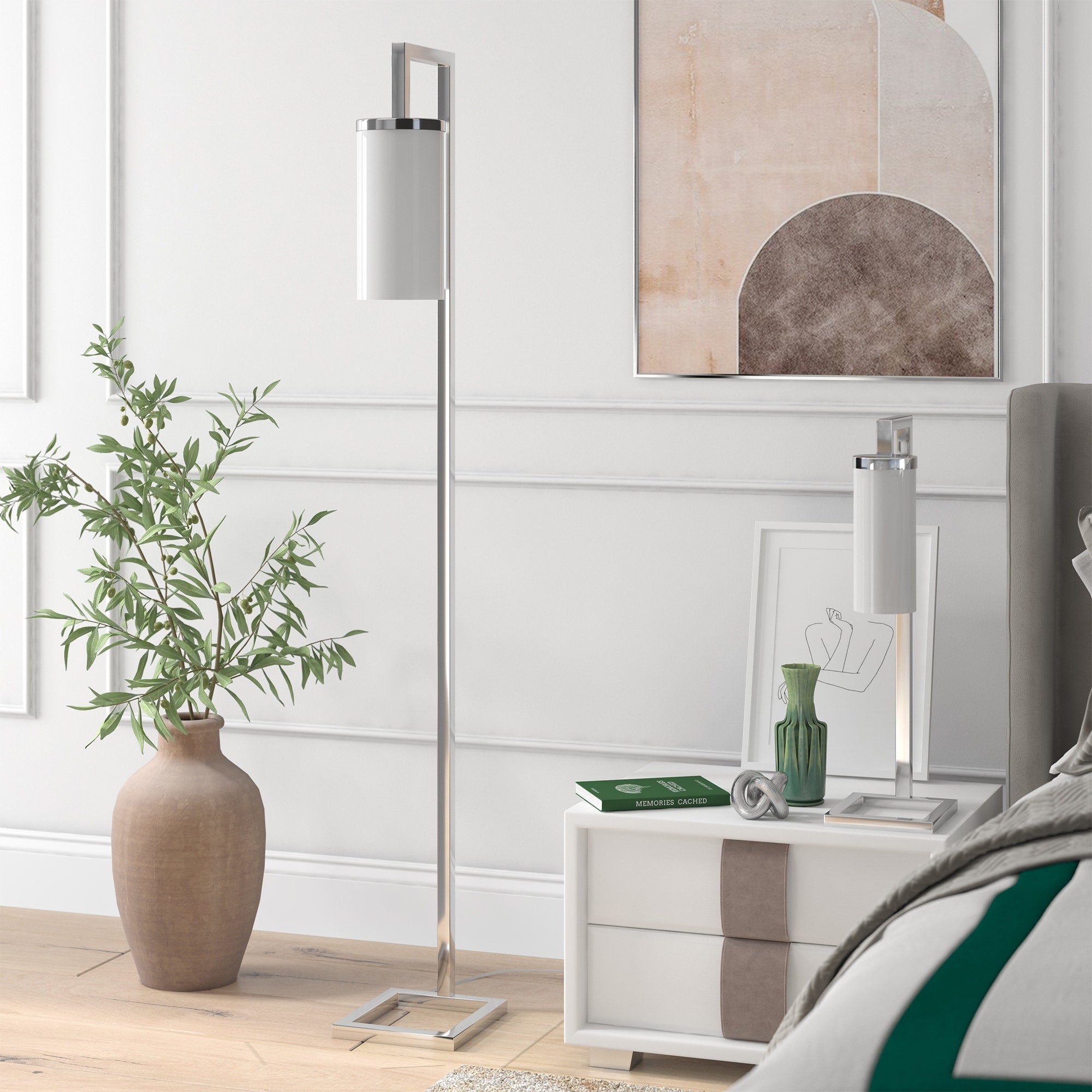 Lampadaire haut Malva 67,75 avec abat-jour en verre - 11 pouces de large
