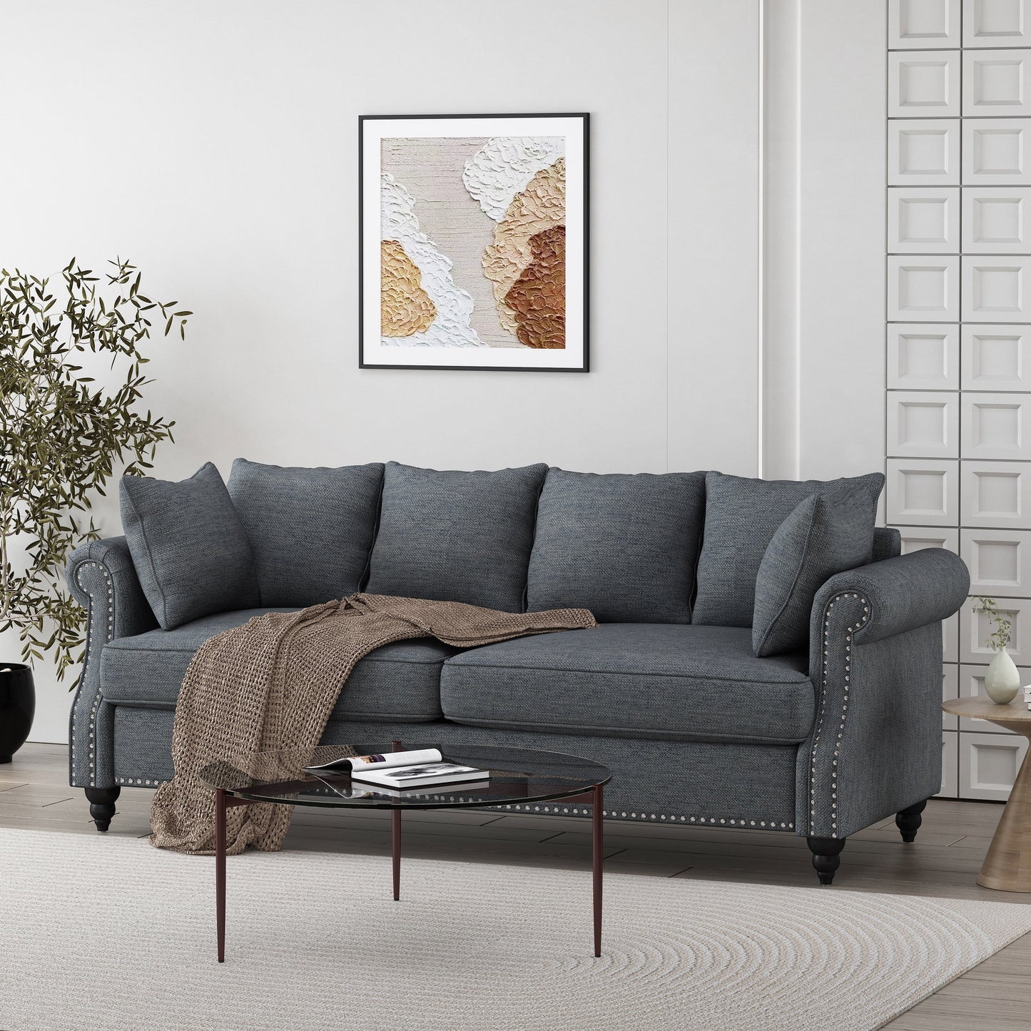 Canapé 3 places en tissu Manbow avec coussins et garniture cloutée par Christopher Knight Home