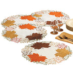 Linge de table d'automne brodé de feuilles d'érable