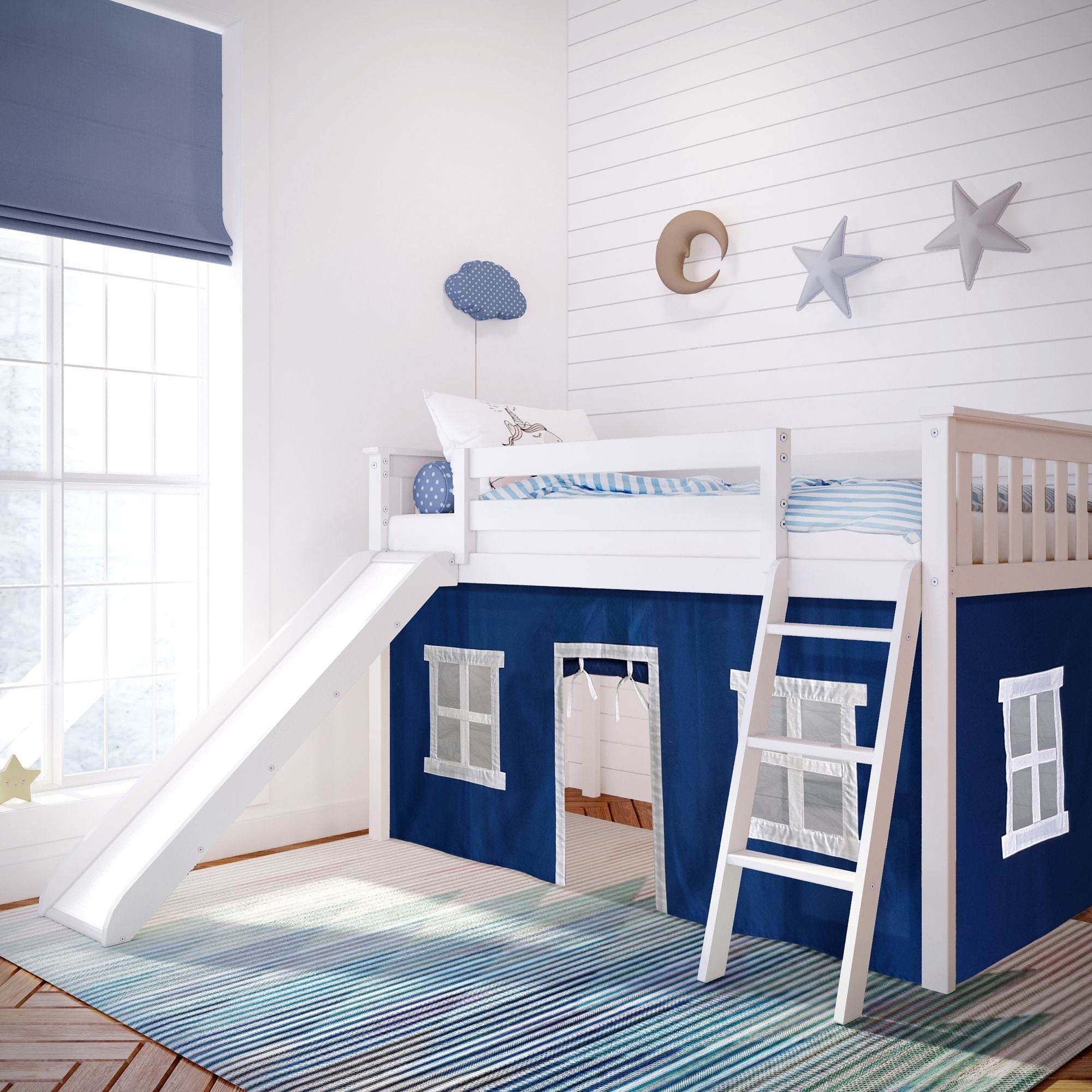 Max et Lily Twin Low Loft avec toboggan et rideaux