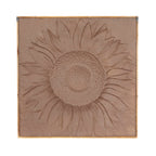 Décoration murale en métal motif tournesol floral avec détails en relief - Gris - Roche River Decor