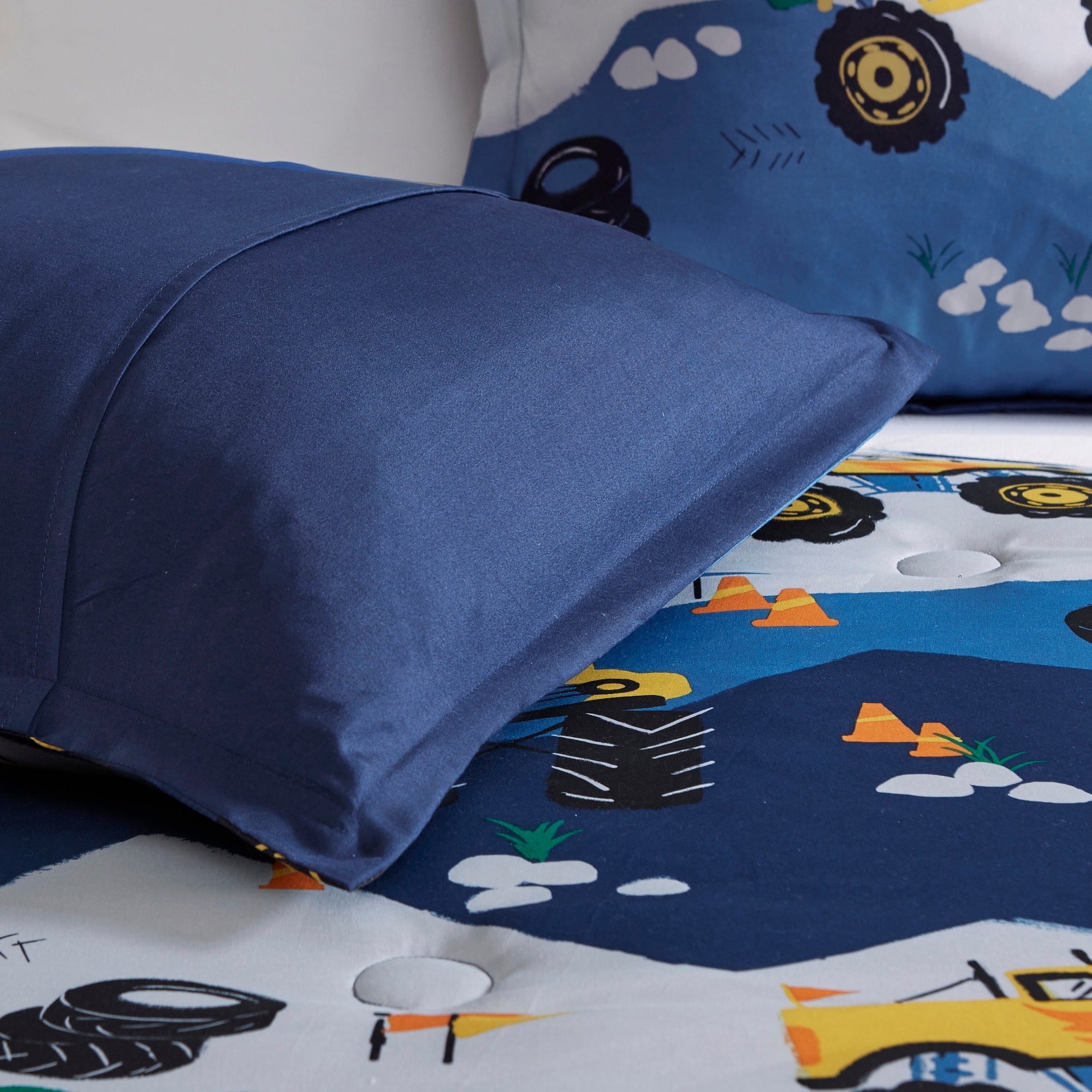 Parure de lit bleue Gavin Monster Truck pour enfants au design intelligent