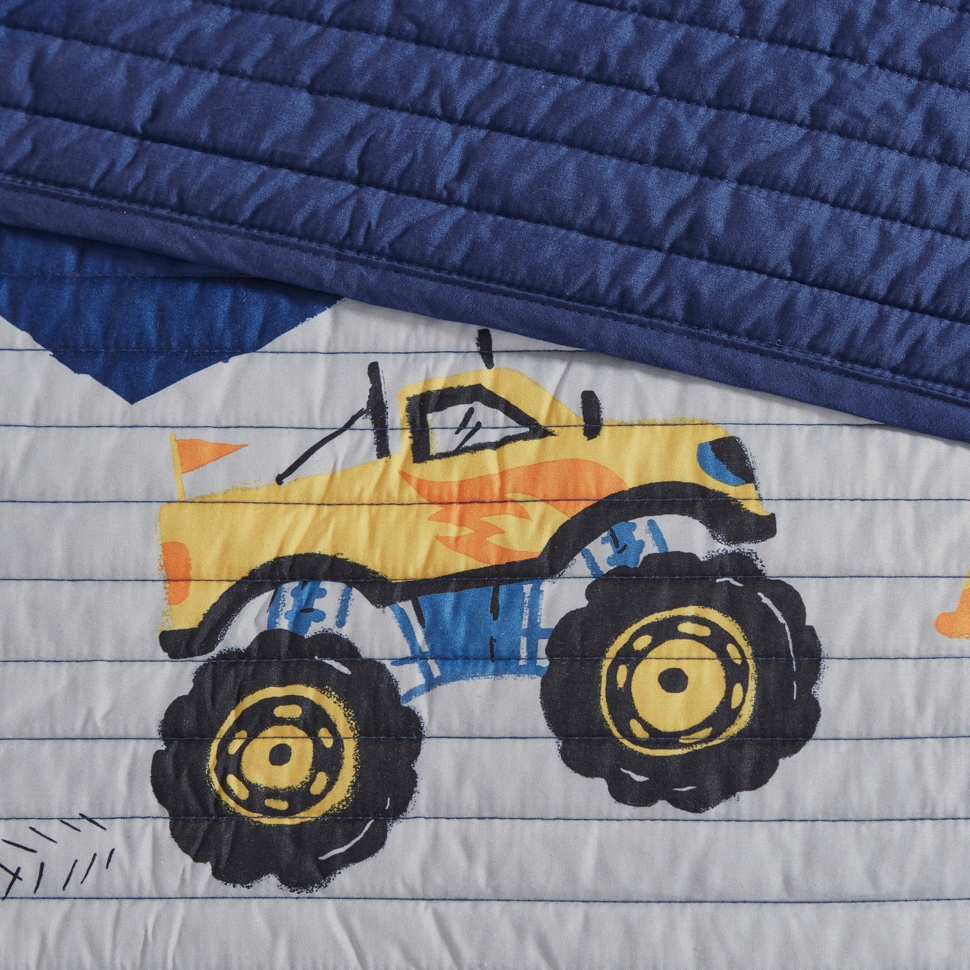 Parure de lit réversible Gavin Monster Truck pour enfants au design intelligent avec coussin décoratif