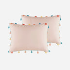 Parure de lit Tanya à pompons et coussin en forme de cœur pour enfants au design intelligent
