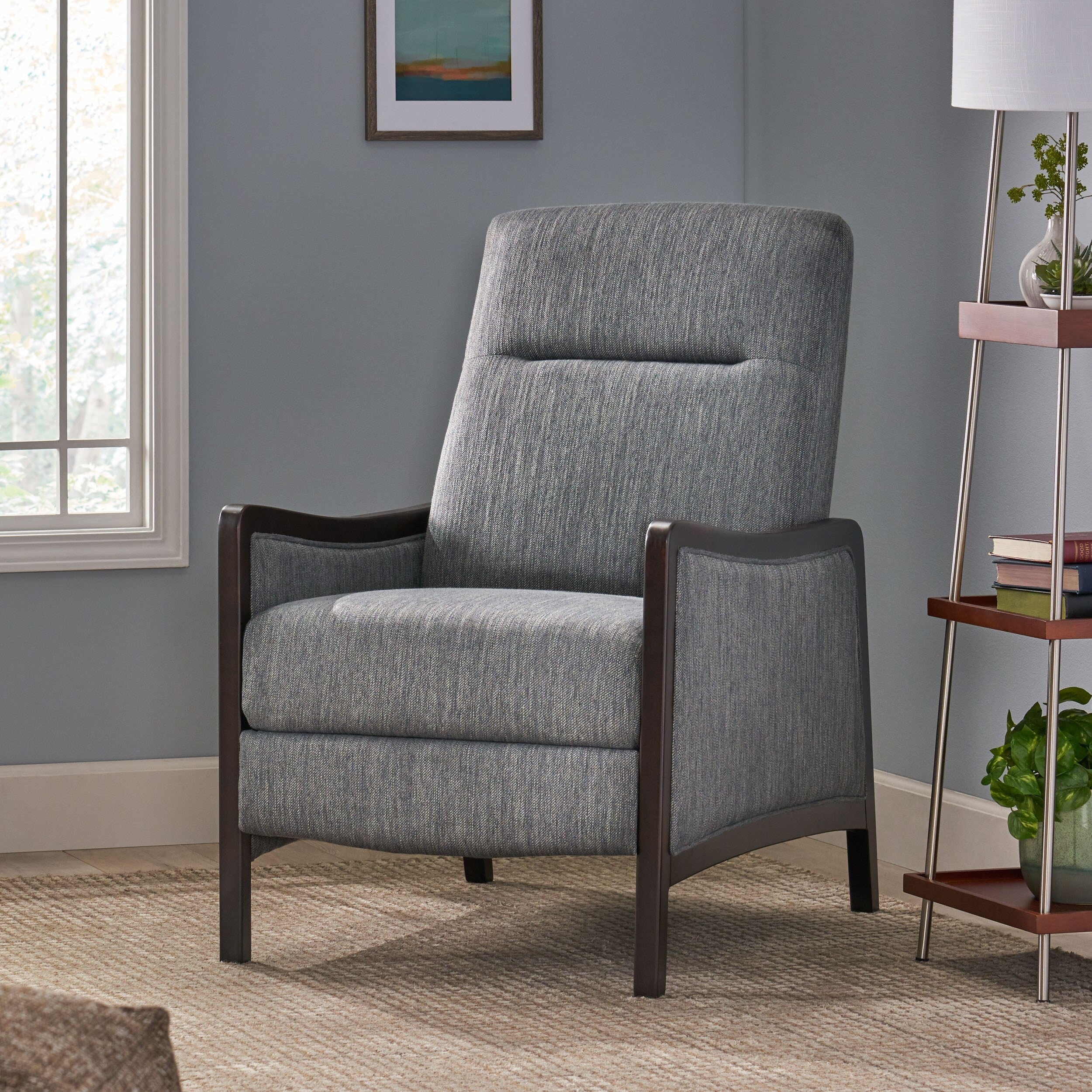 Fauteuil inclinable rembourré du milieu du siècle avec repose-pieds et cadre en bois de bouleau
