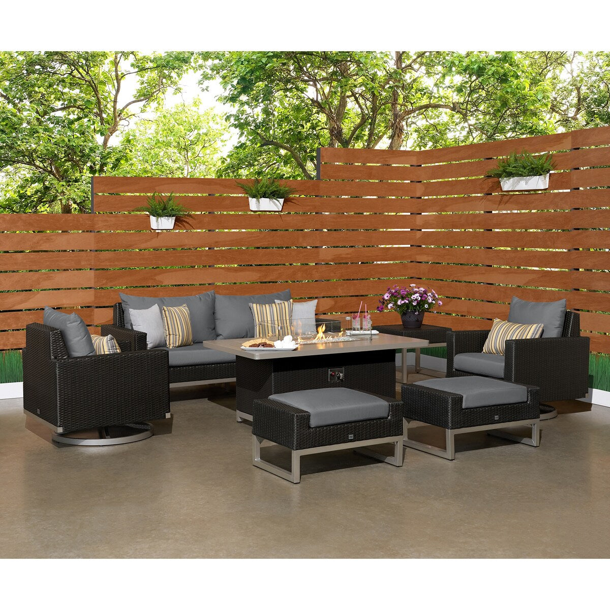 Ensemble de foyer extérieur Milo Espresso 7 pièces Sunbrella avec mouvement