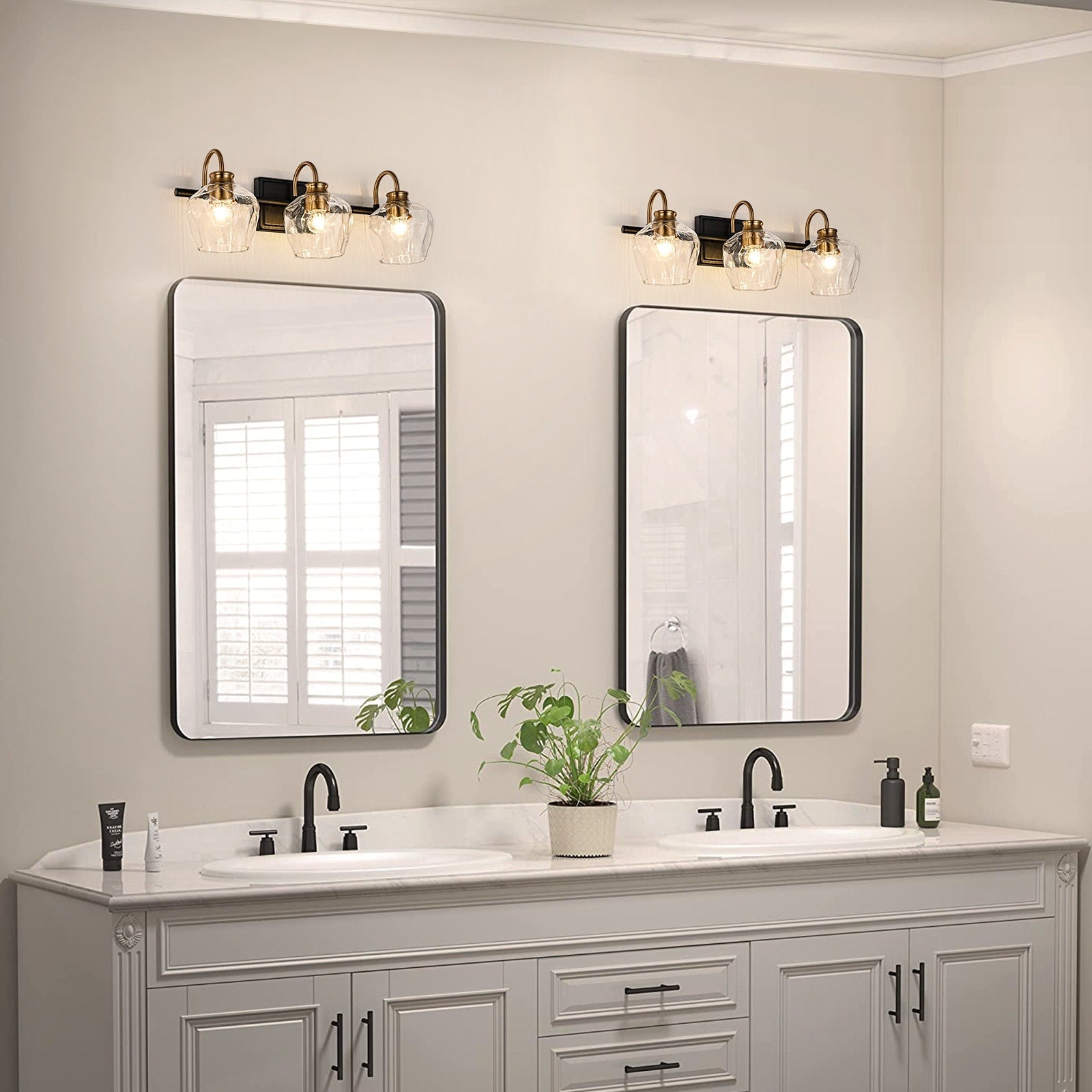 Appliques murales modernes à 3/4 lumières pour salle de bain, à intensité variable, avec abat-jour en verre
