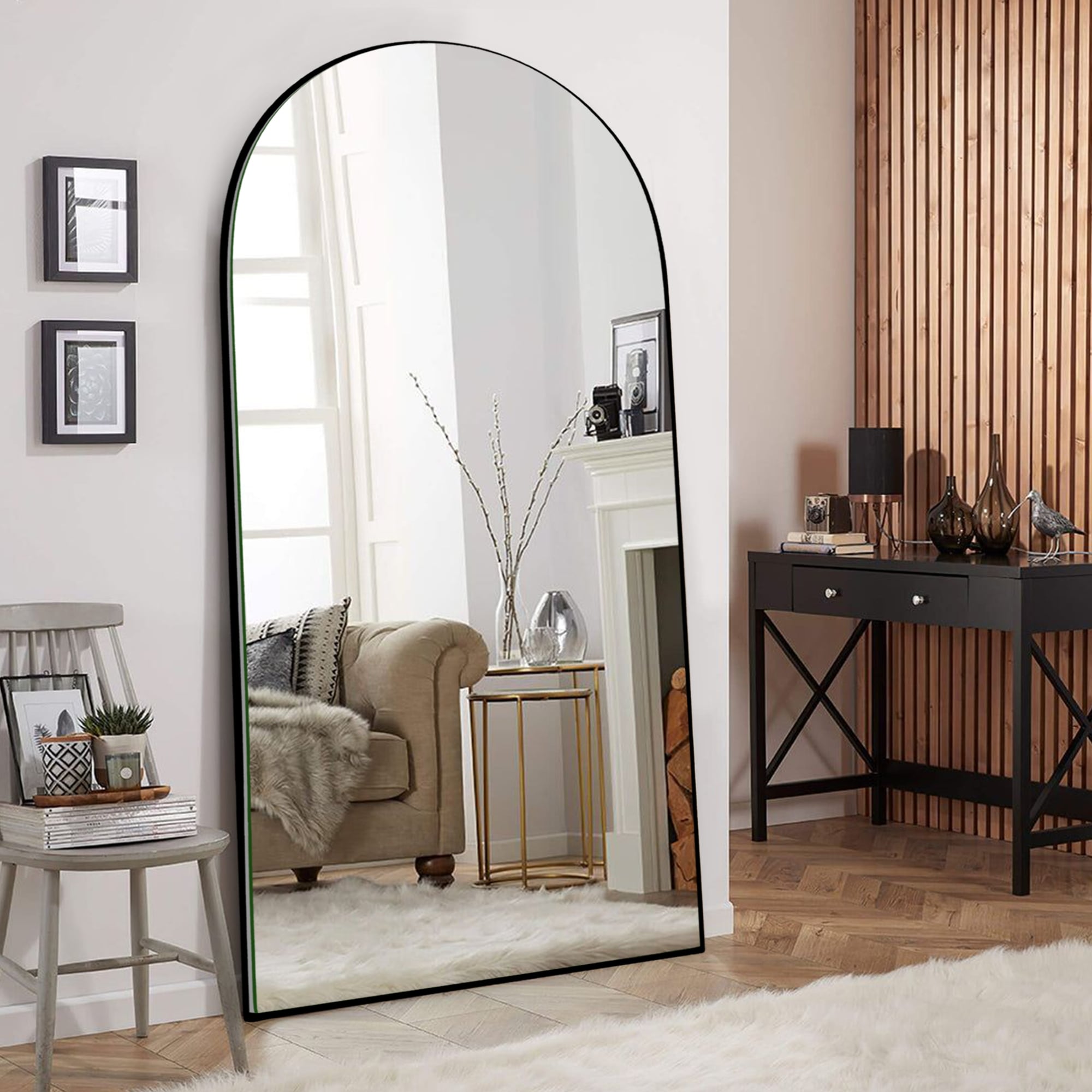 Miroir sur pied en bois moderne et arqué sur toute la longueur