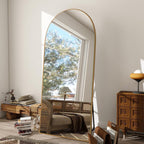 Miroir sur pied en bois moderne et arqué sur toute la longueur