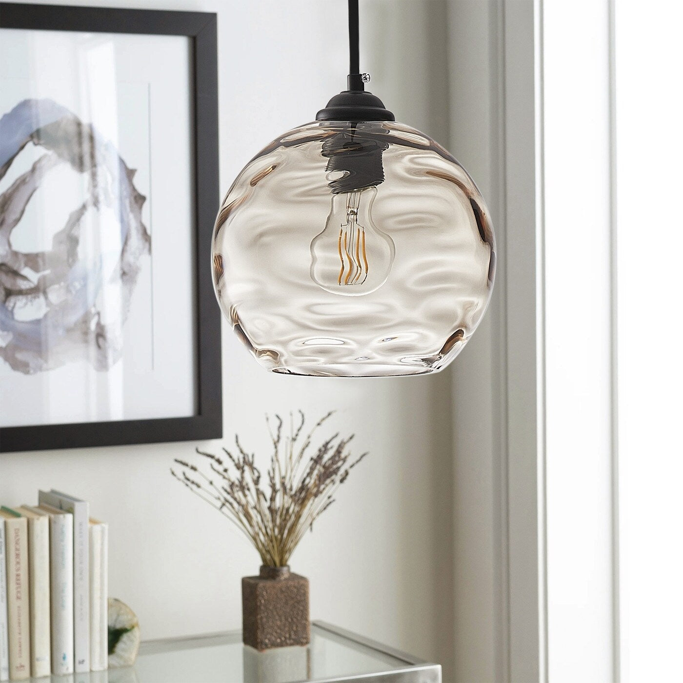 Lampe suspendue moderne noire à 1 lumière avec abat-jour en verre transparent ondulé