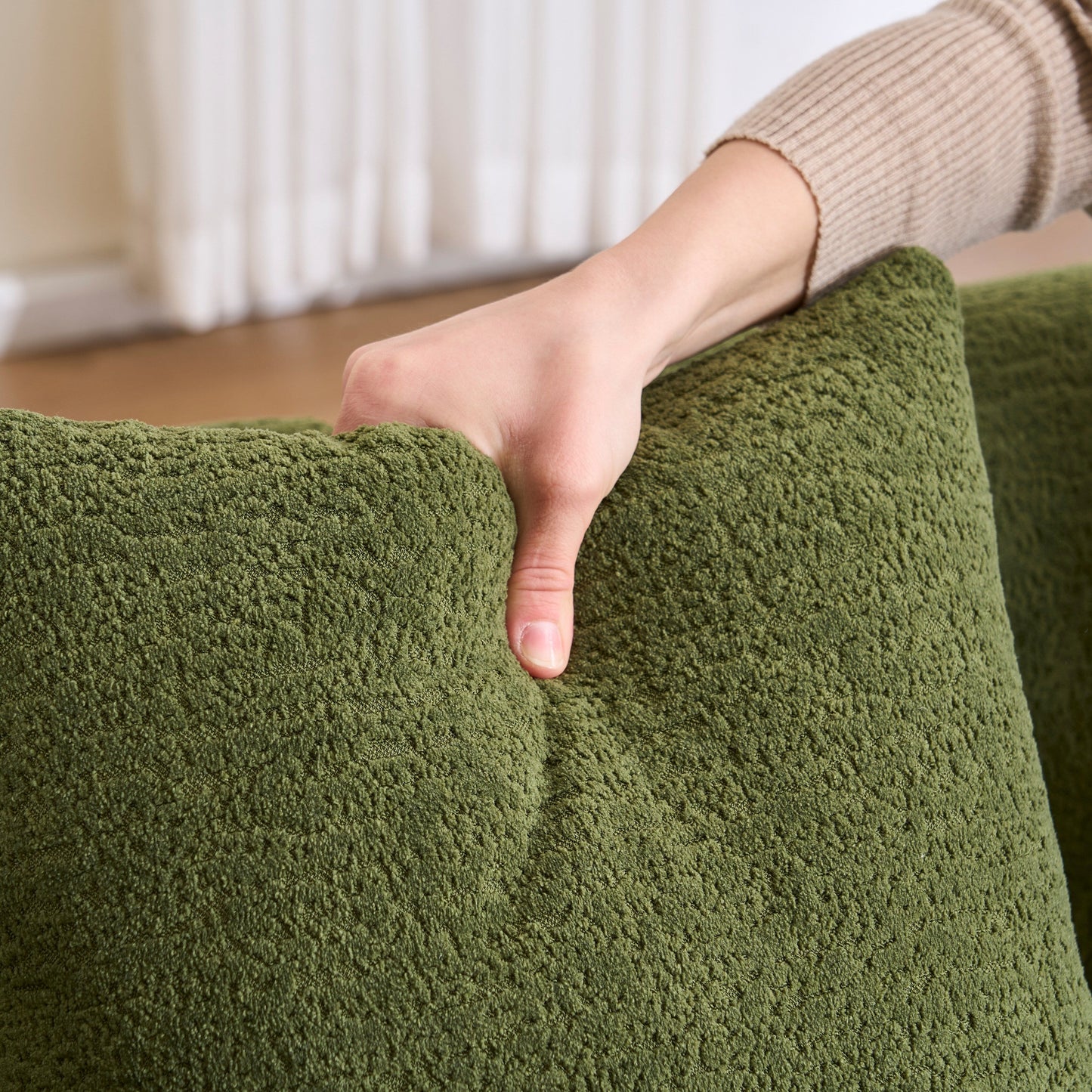 Canapé modulaire moderne en forme de L en chenille avec méridienne incurvée et 4 coussins pour le salon