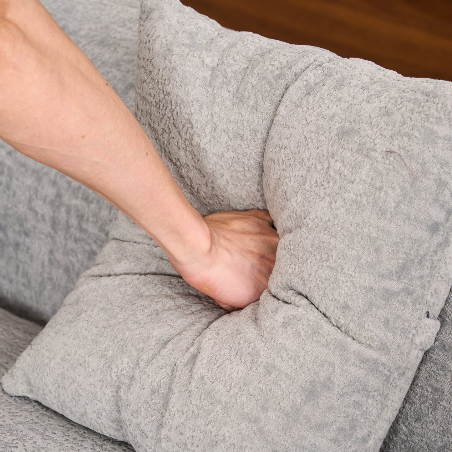 Canapé modulaire moderne en forme de L en chenille avec méridienne incurvée et 4 coussins pour le salon