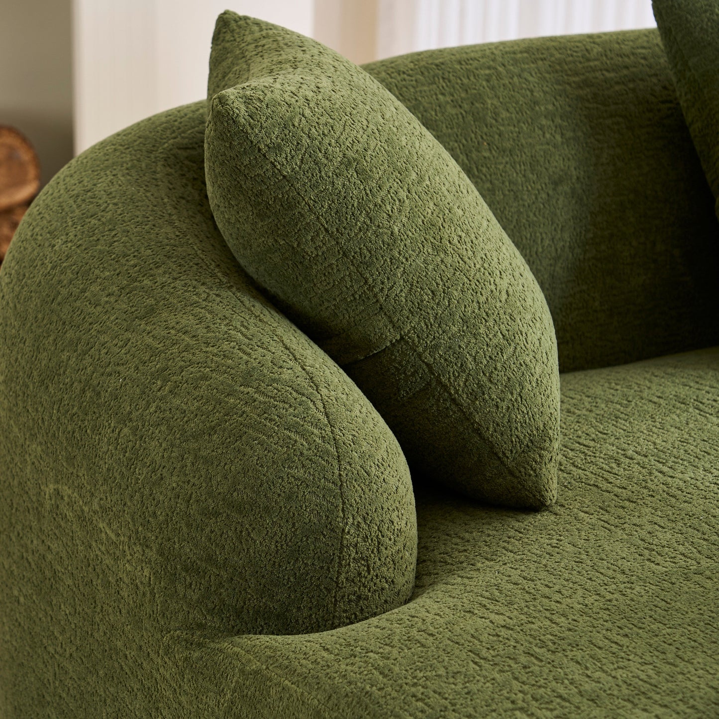 Canapé modulaire moderne en forme de L en chenille avec méridienne incurvée et 4 coussins pour le salon