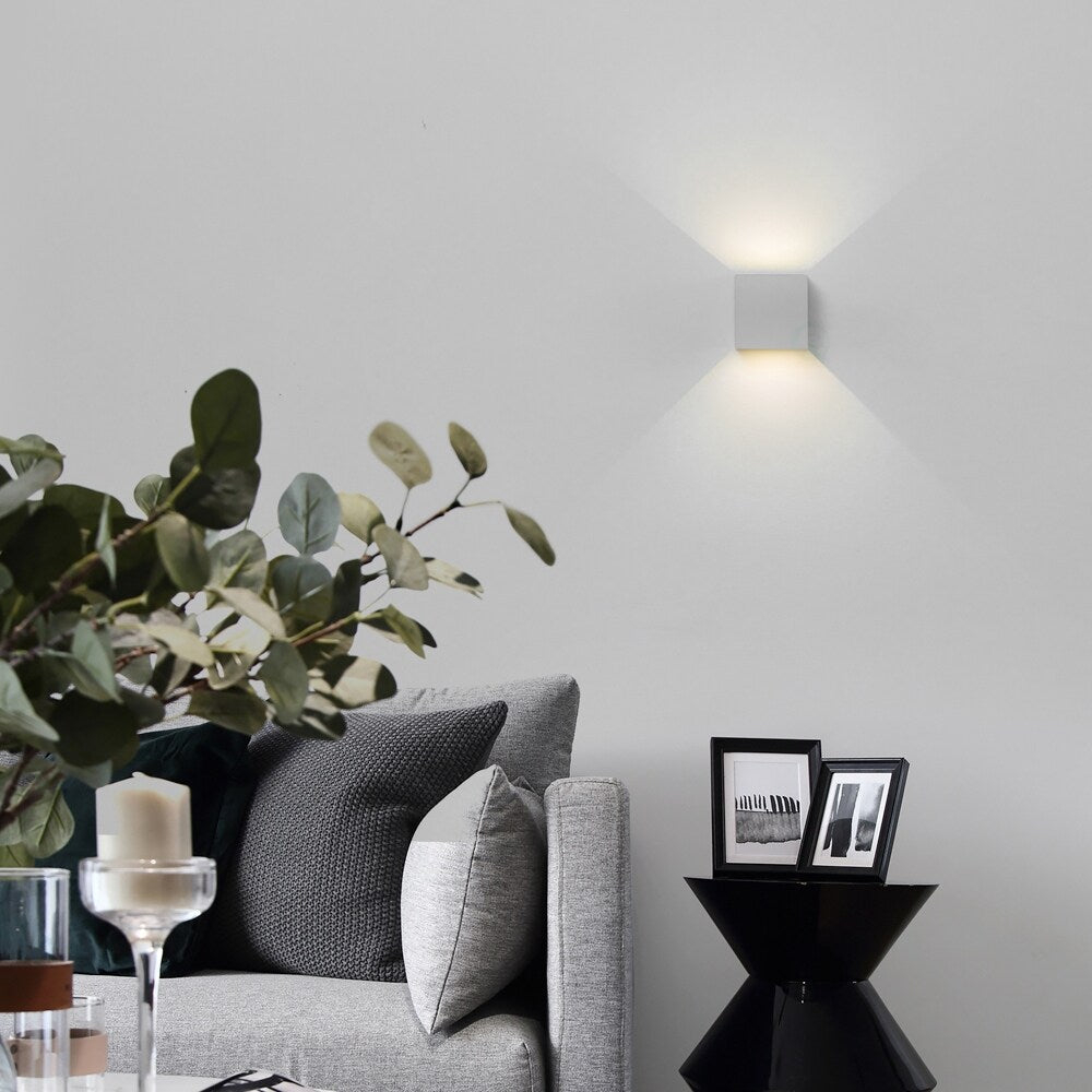 Applique murale LED moderne et étanche en aluminium avec faisceau réglable, 10 W, 4 000 K, blanc froid, pour intérieur et extérieur