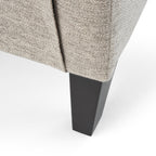 Fauteuil inclinable moderne en tissu avec repose-pieds, détails cloutés et pieds en bois de bouleau