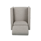 Fauteuil inclinable moderne en tissu avec repose-pieds, détails cloutés et pieds en bois de bouleau