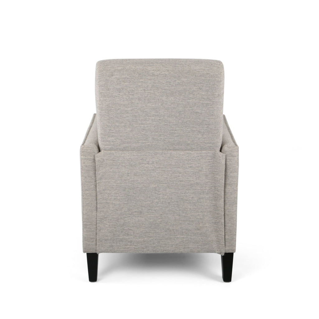Fauteuil inclinable moderne en tissu avec repose-pieds, détails cloutés et pieds en bois de bouleau