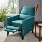 Fauteuil inclinable moderne en tissu avec repose-pieds, détails cloutés et pieds en bois de bouleau