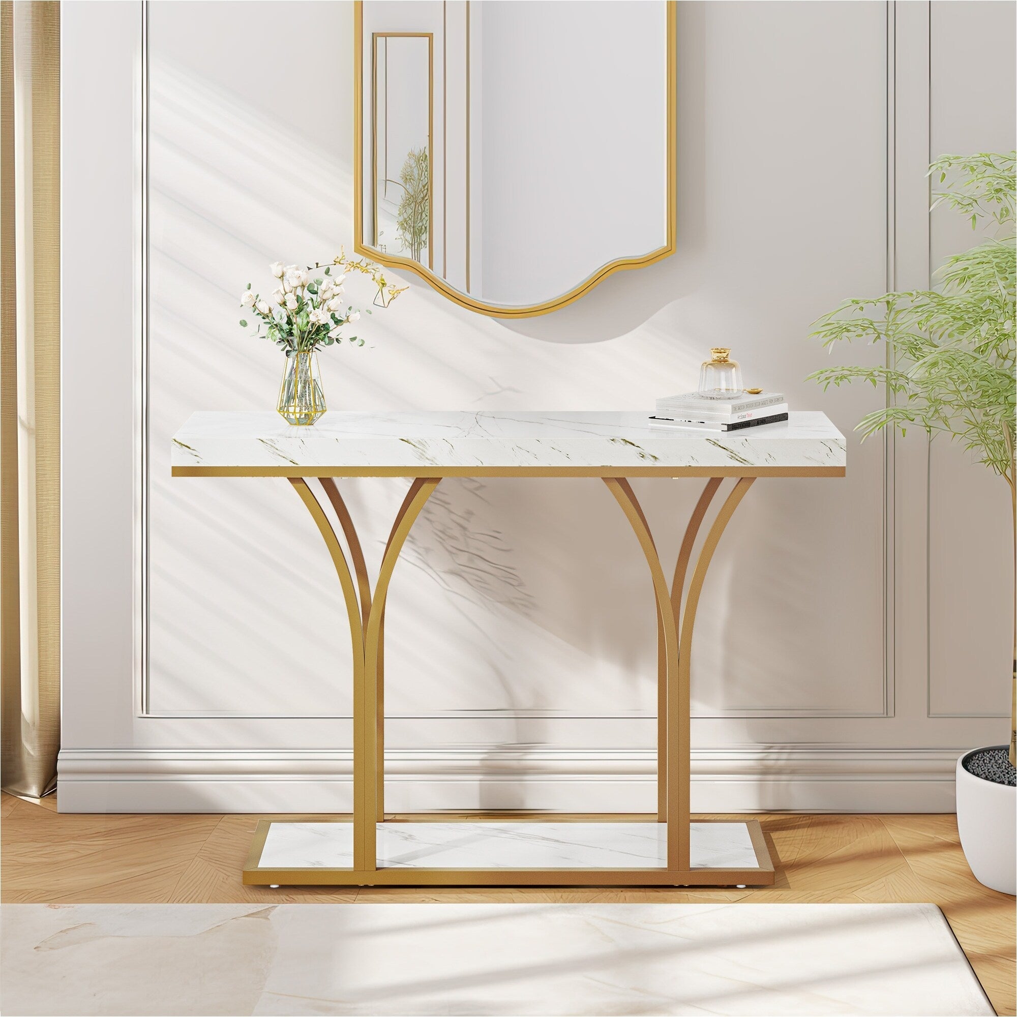 Console moderne dorée avec plateau en marbre pour entrée et couloir