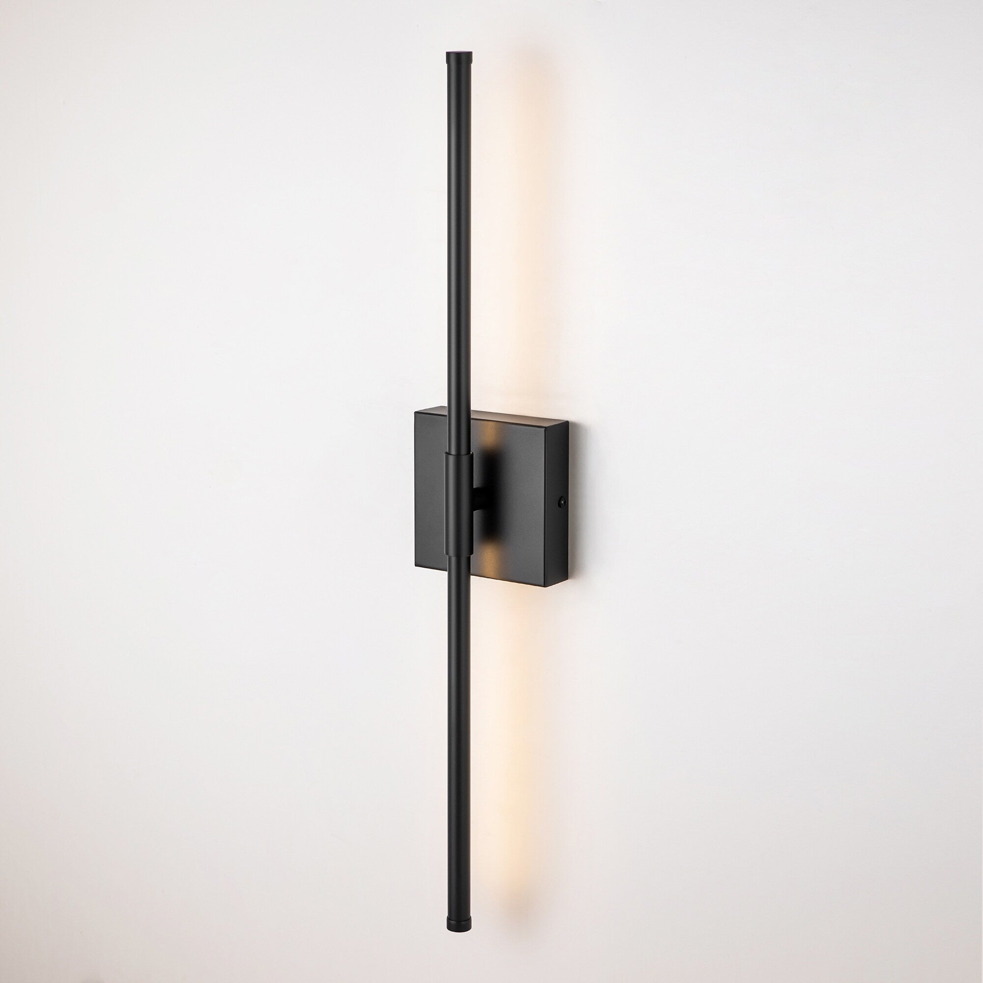 Applique murale de salle de bain à 1 lumière, linéaire et moderne, à intensité variable, à DEL intégrée, de 23,6 po