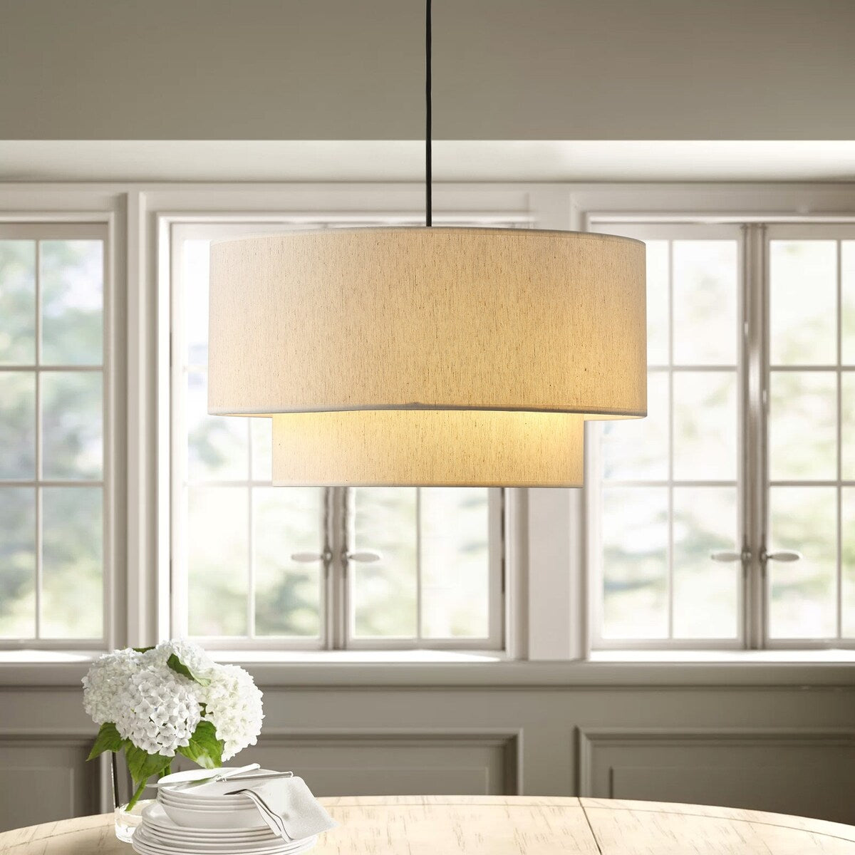 Suspension tambour moderne blanc cassé avec abat-jour en lin à deux niveaux