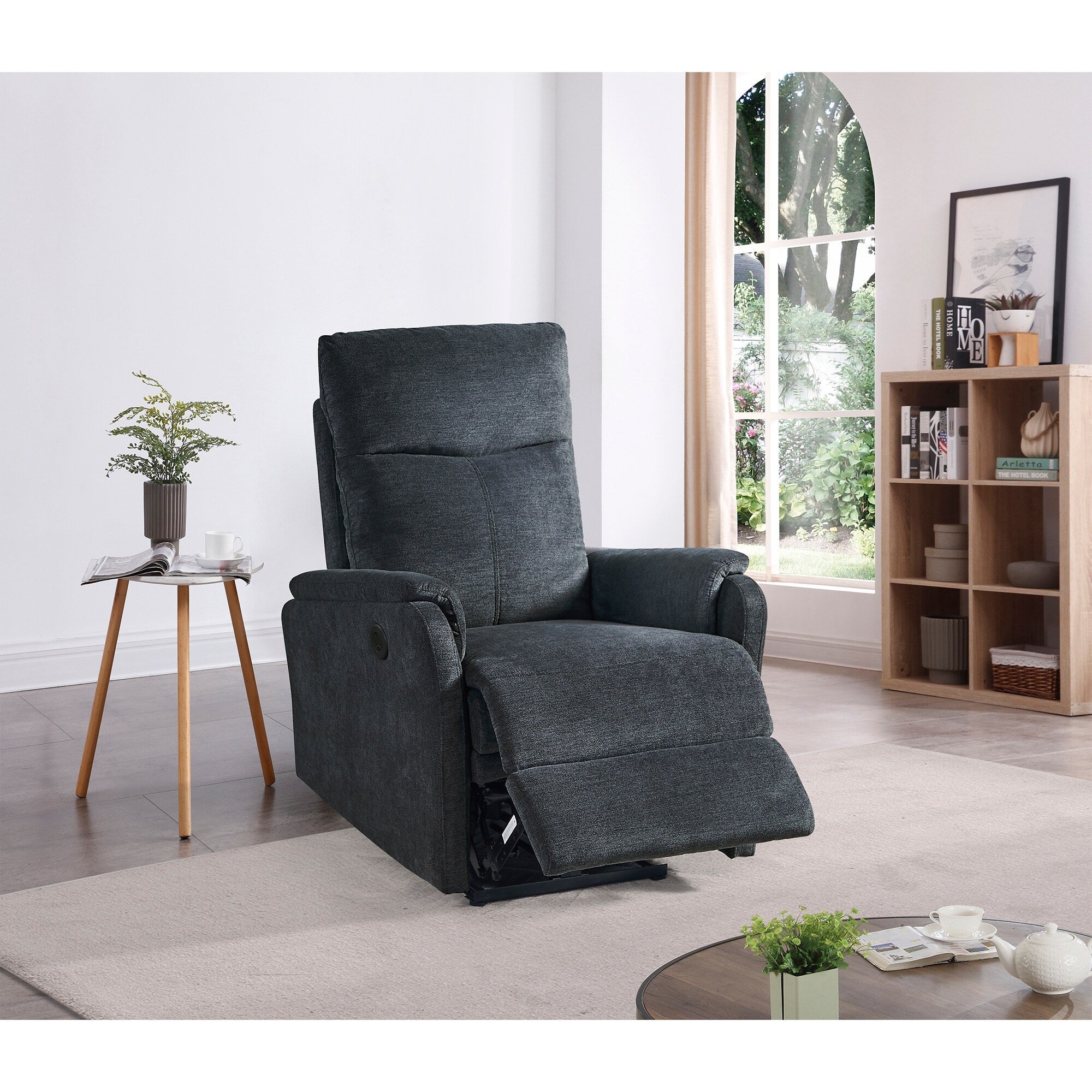 Fauteuil inclinable électrique moderne avec port USB, dossier haut et revêtement facile à nettoyer pour salon ou chambre