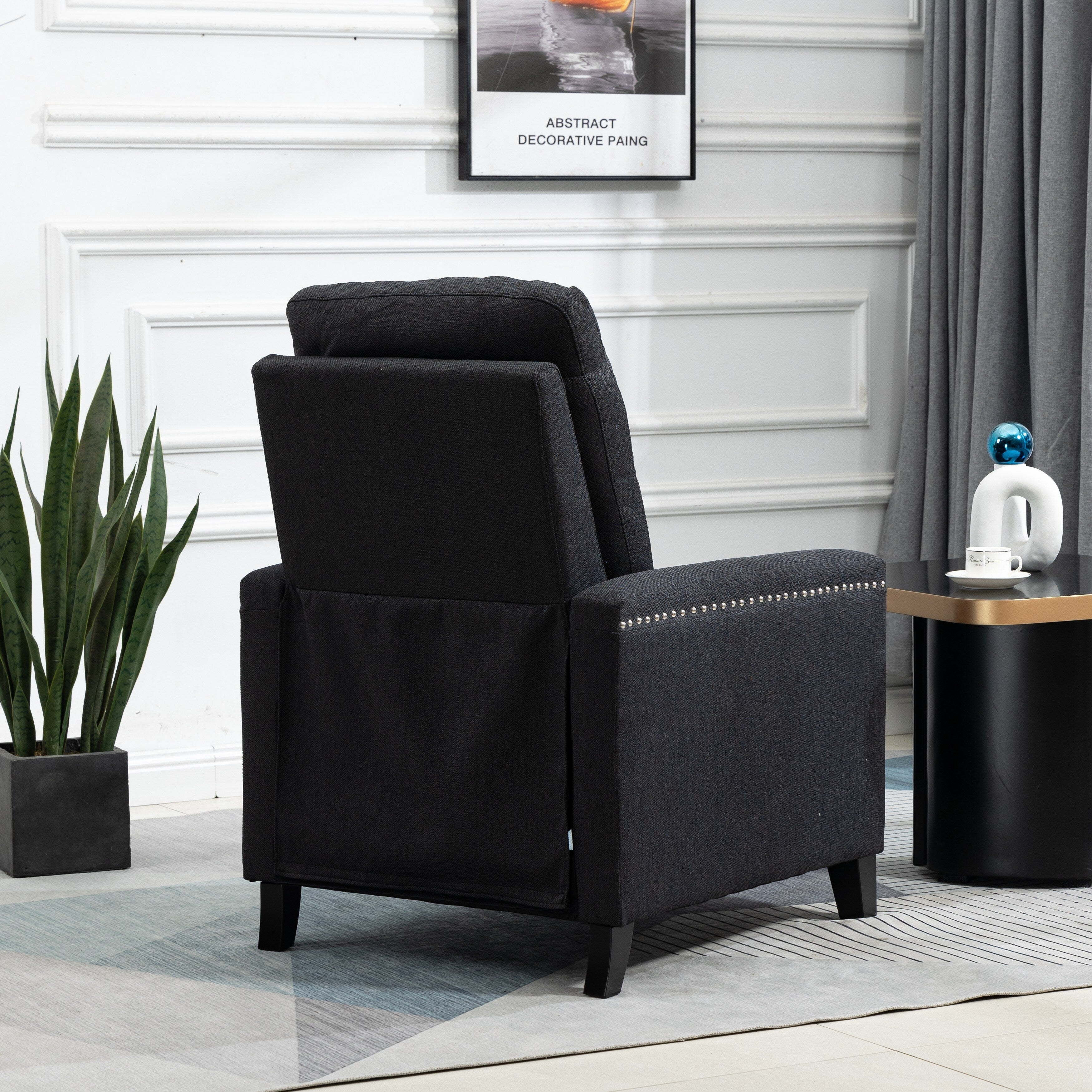 Fauteuil inclinable manuel moderne en velours avec coussins et décoration cloutée