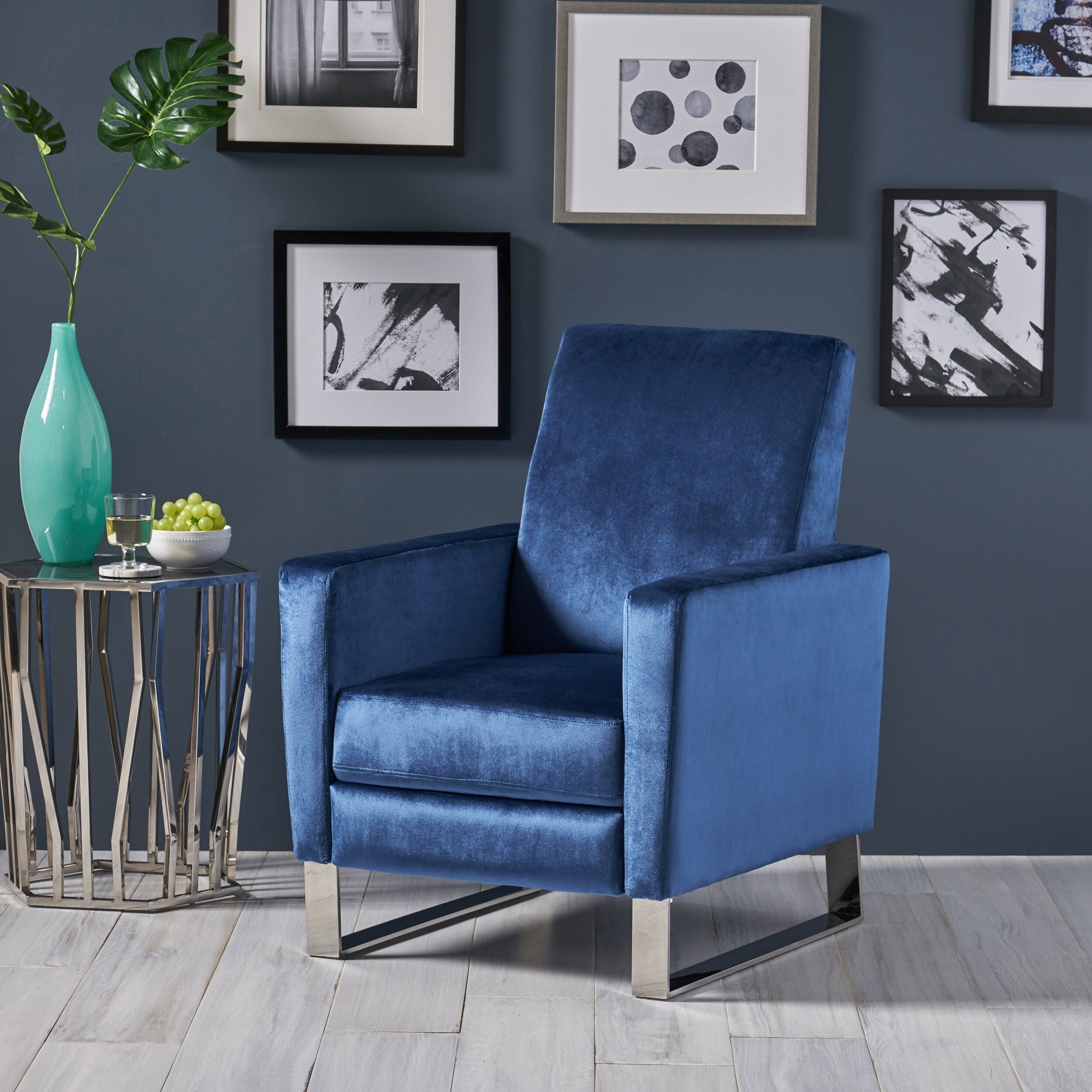Fauteuil inclinable moderne rembourré en velours avec repose-pieds et pieds en acier inoxydable