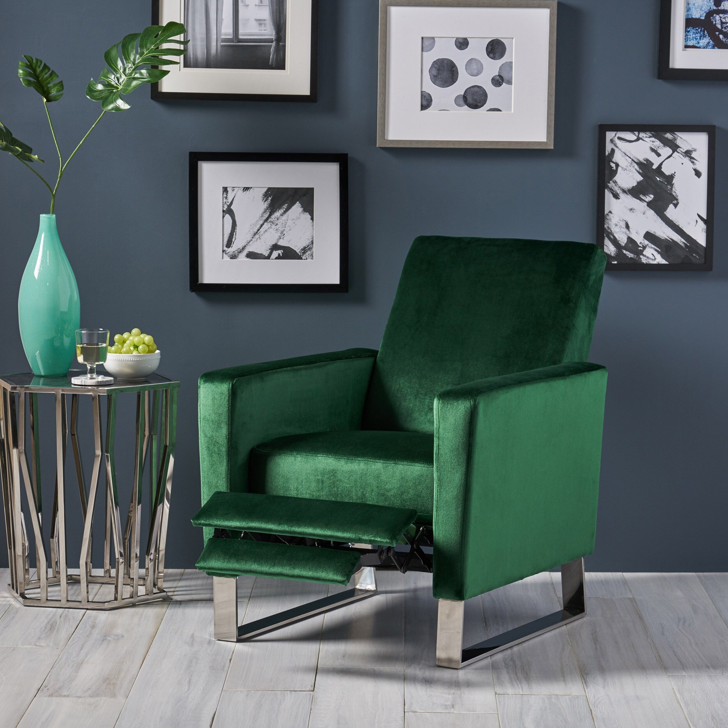 Fauteuil inclinable moderne rembourré en velours avec repose-pieds et pieds en acier inoxydable