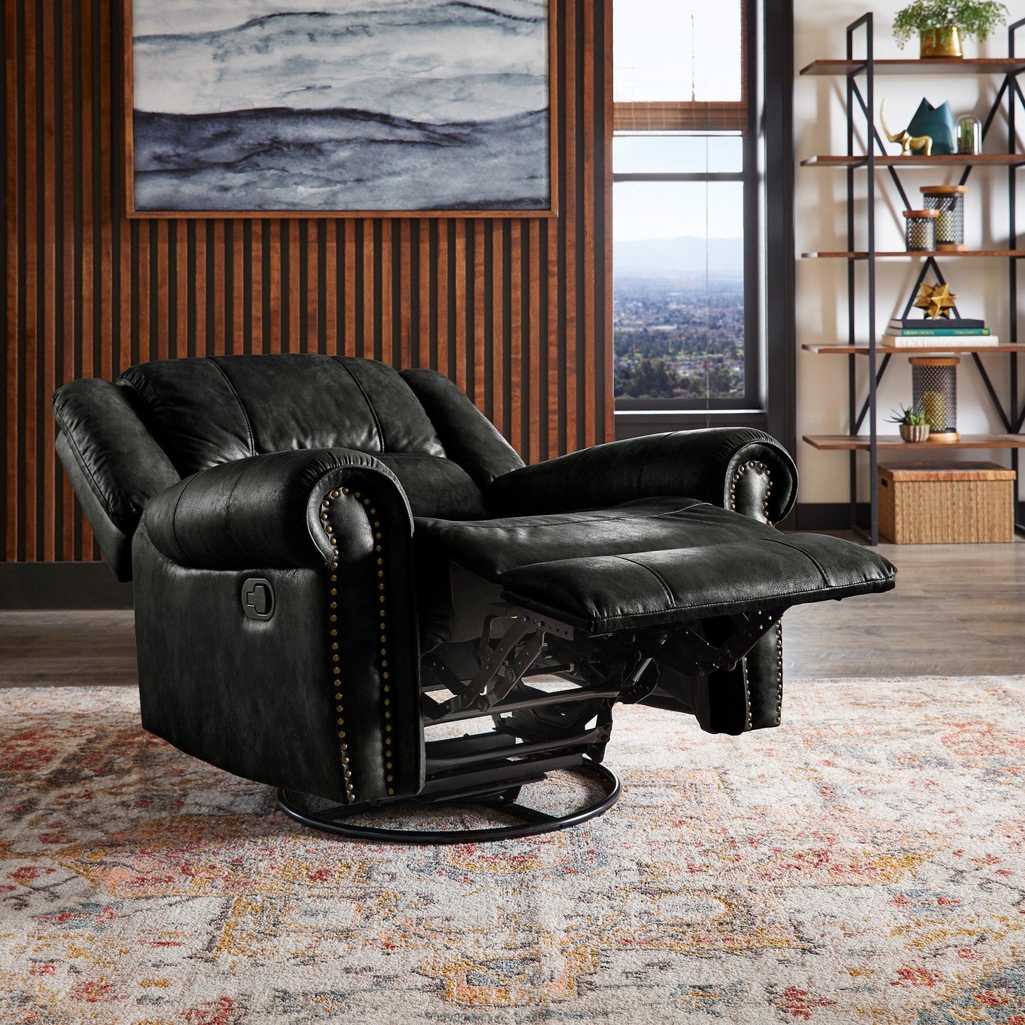 Fauteuil inclinable pivotant Monroe en microfibre polie avec tête de clou par iNSPIRE Q Classic