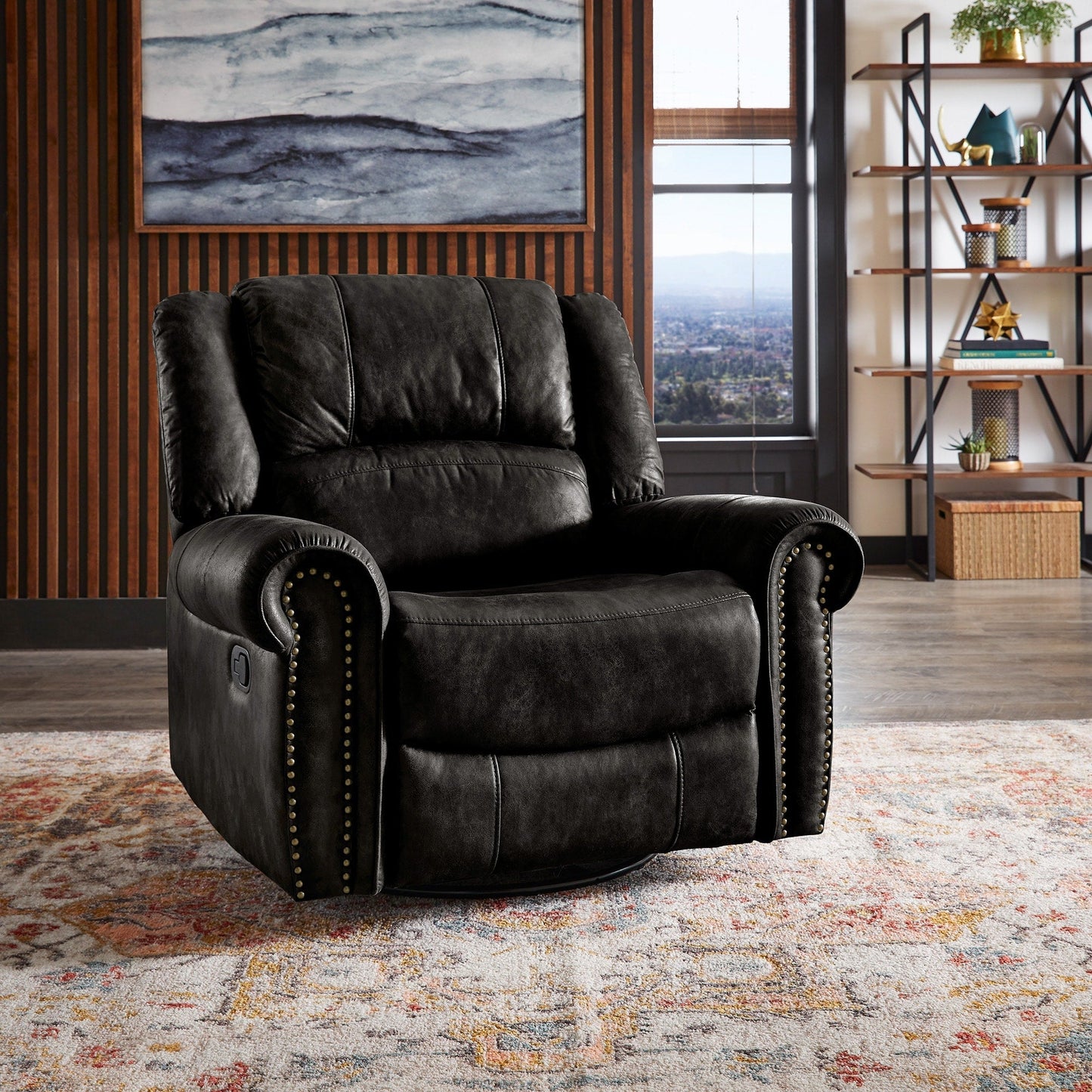 Fauteuil inclinable pivotant Monroe en microfibre polie avec tête de clou par iNSPIRE Q Classic