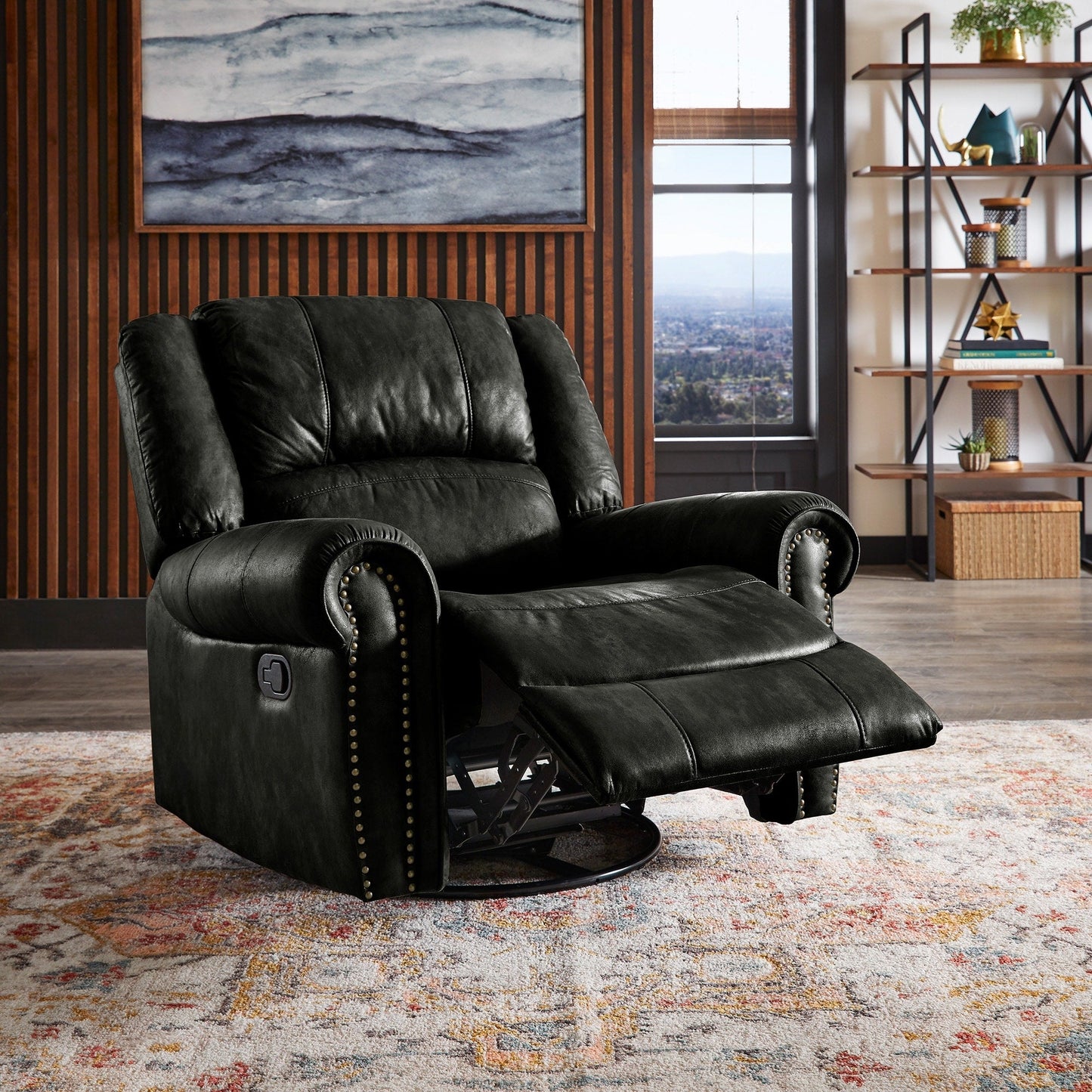 Fauteuil inclinable pivotant Monroe en microfibre polie avec tête de clou par iNSPIRE Q Classic