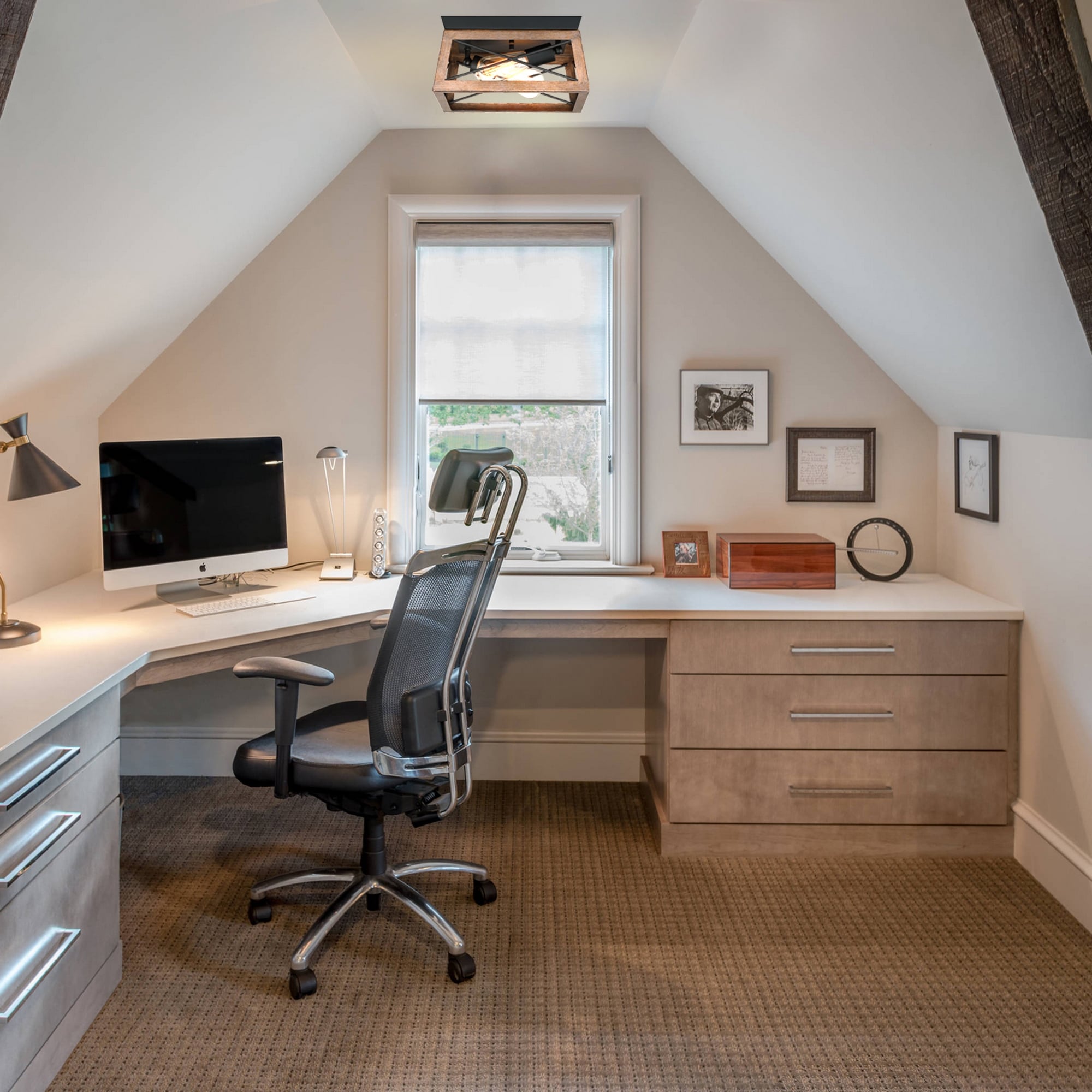 Plafonnier Mousse 12 po L. à 2 lumières avec finition noir mat et accents en bois de grange