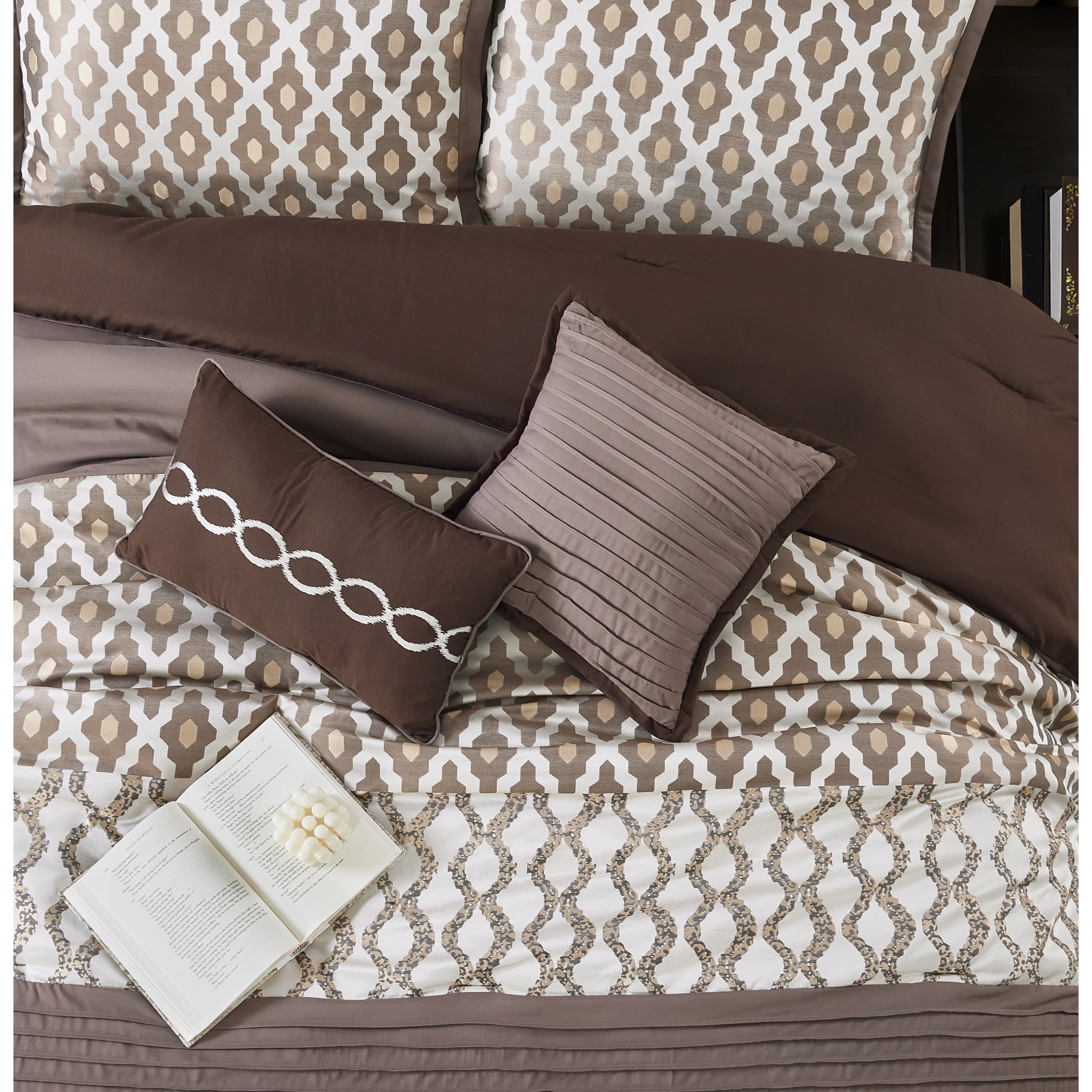 Ensemble de couette géométrique de luxe Nanshing Calvin 10 pièces
