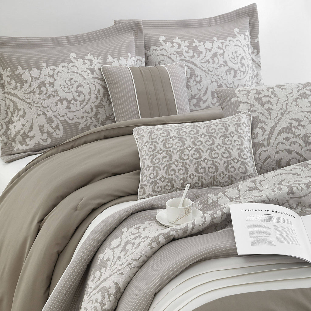 Ensemble de couette 7 pièces en jacquard damassé Nanshing Salem
