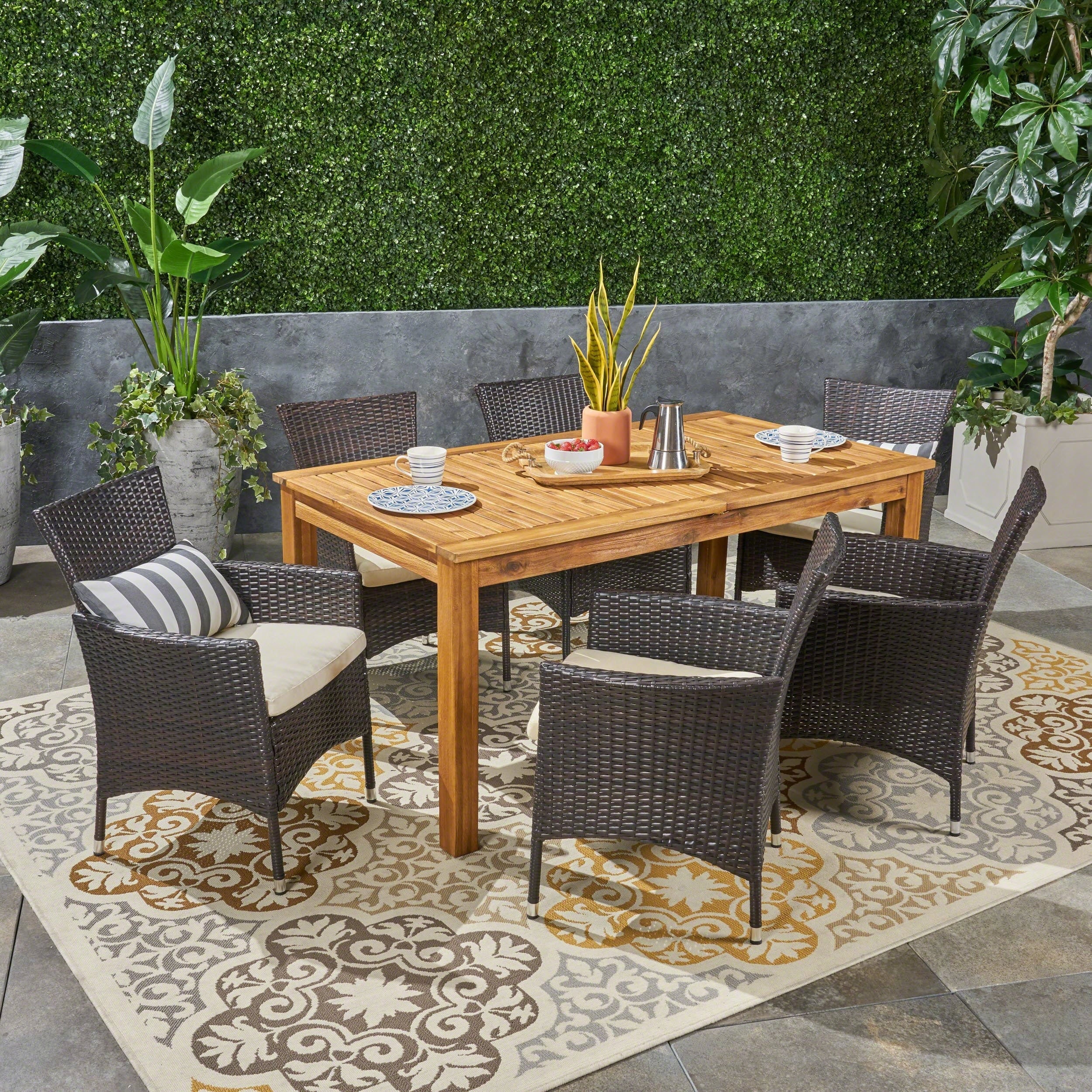 Ensemble de salle à manger extensible Nora Outdoor 7 pièces en bois d'acacia et osier par Christopher Knight Home