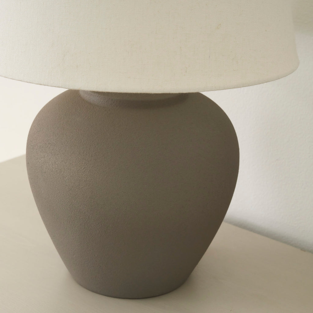 Lampe de table rustique en céramique Nourison 20