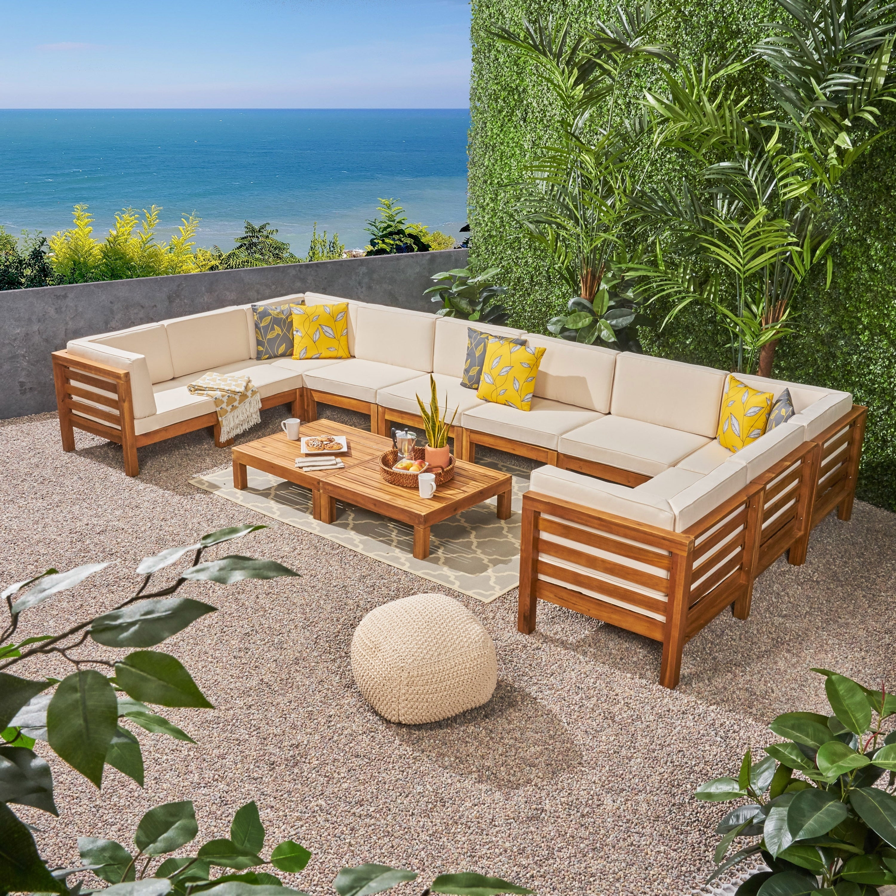 Ensemble de canapés d'extérieur Oana 12 pièces en bois d'acacia en forme de U par Christopher Knight Home