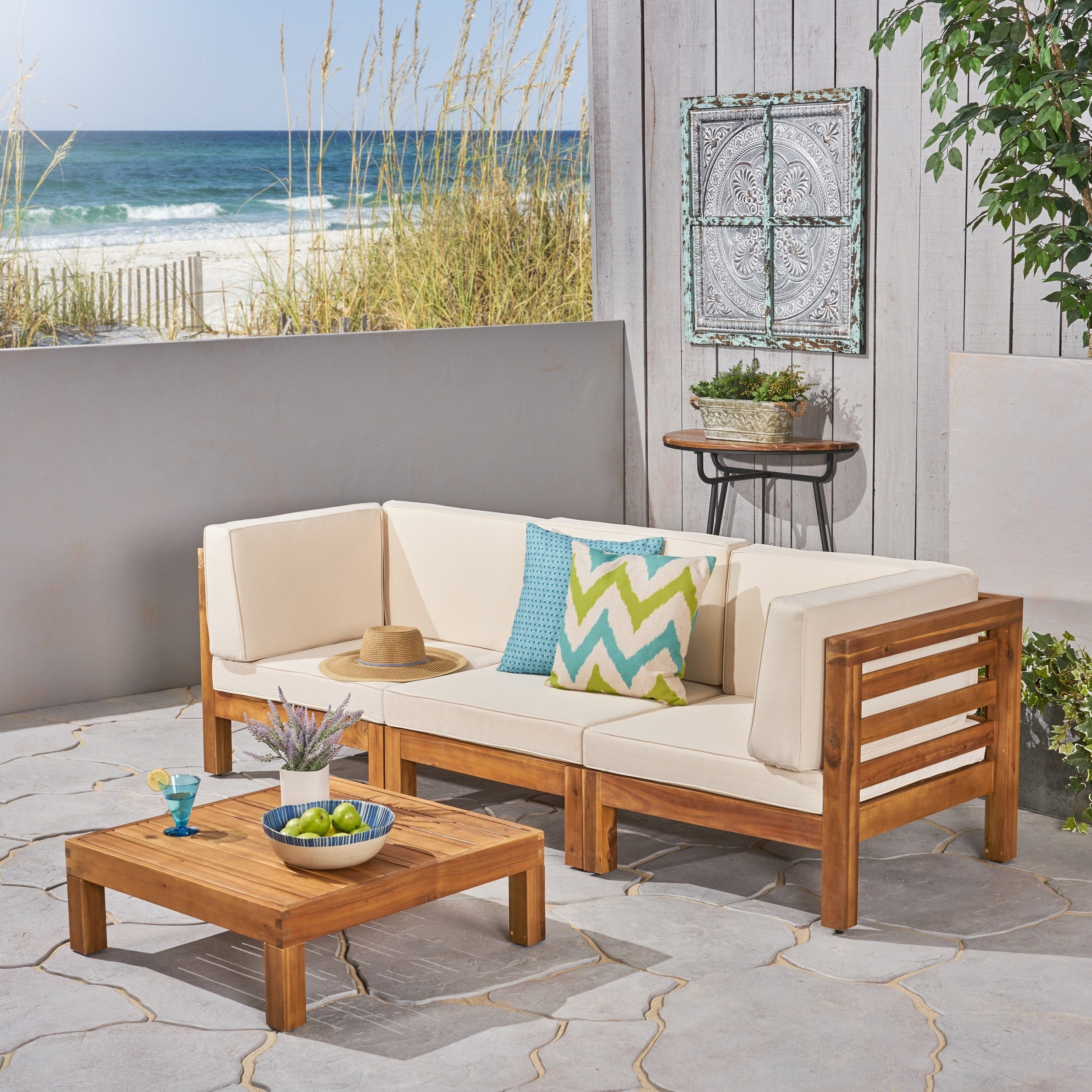 Ensemble de canapés d'extérieur 3 places en bois d'acacia Oana avec table basse par Christopher Knight Home