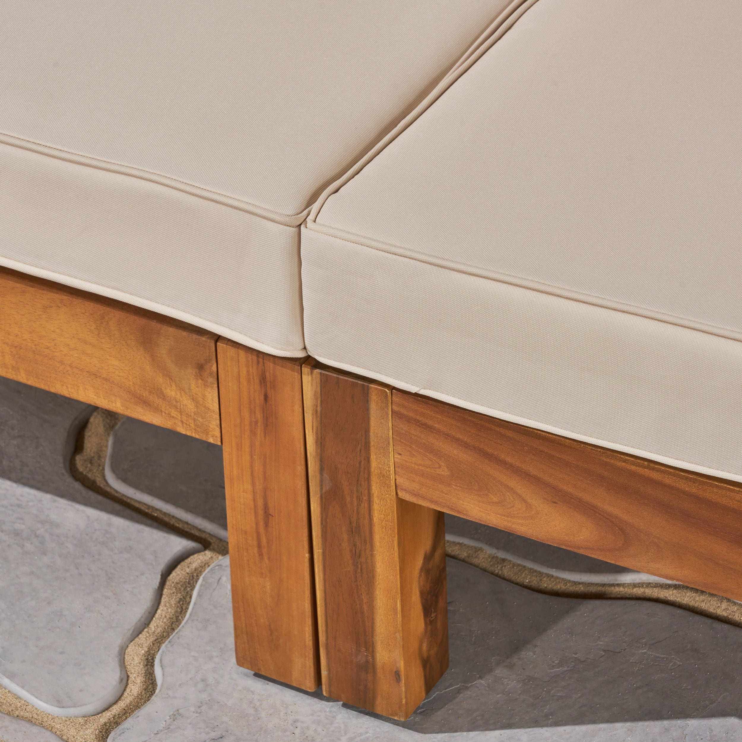 Ensemble de salon d'extérieur 5 places en acacia Oana par Christopher Knight Home