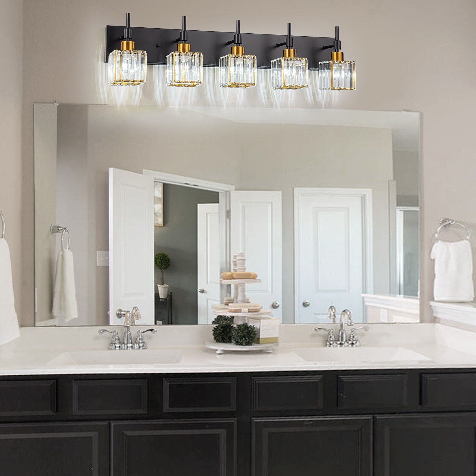 Luminaires de salle de bain Ora Modern en cristal à intensité variable sur miroir Glam Vanity Lights